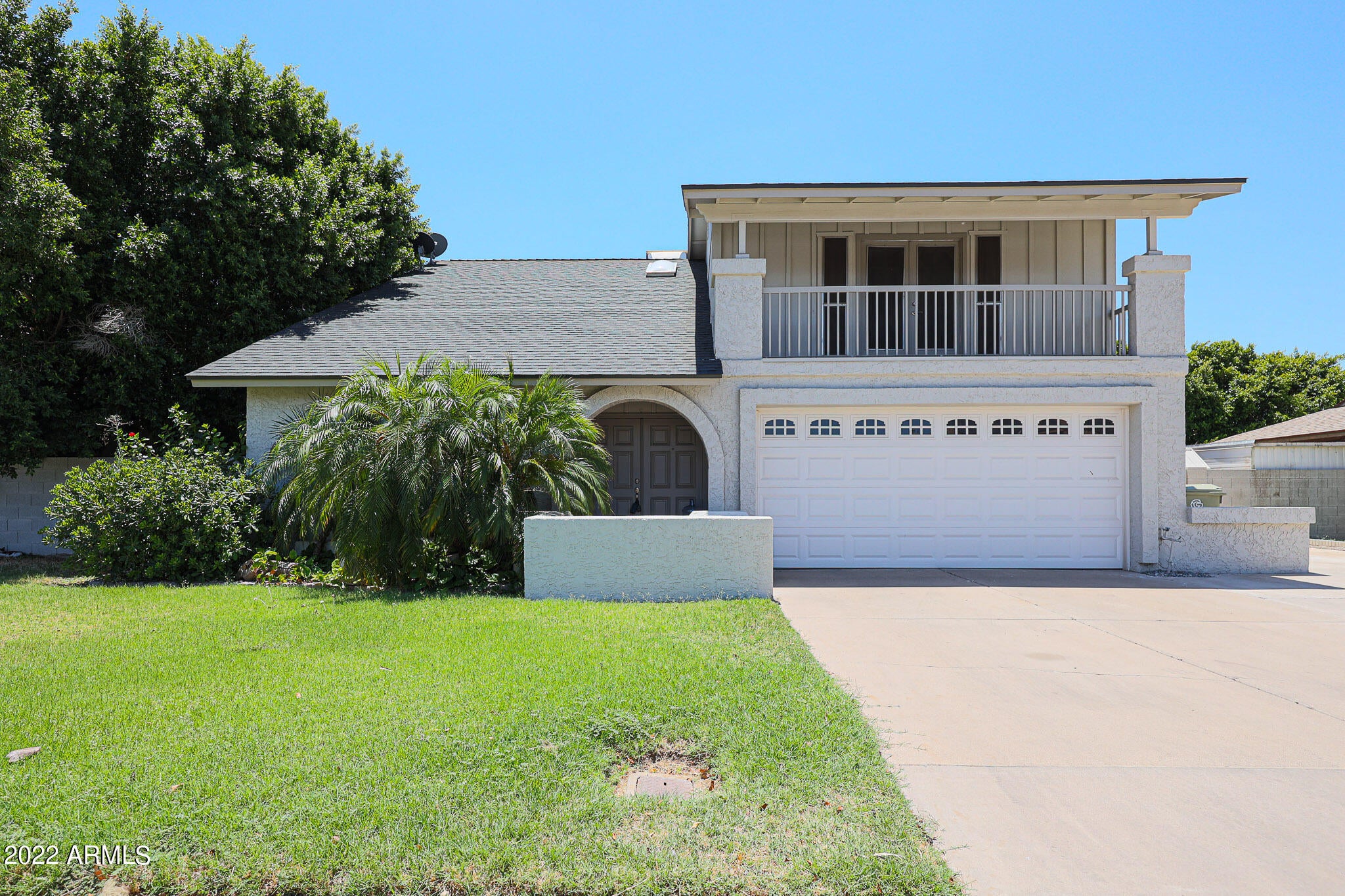 6207 W RIVIERA Drive