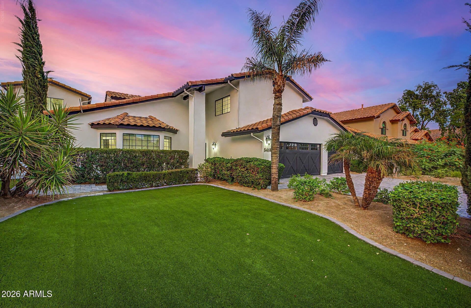 5418 E MICHELLE Drive
