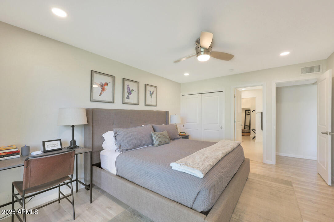 Scottsdale, Arizona 85250, United States, 2 Bedrooms Bedrooms, ,2 BathroomsBathrooms,Residential,Active,222098