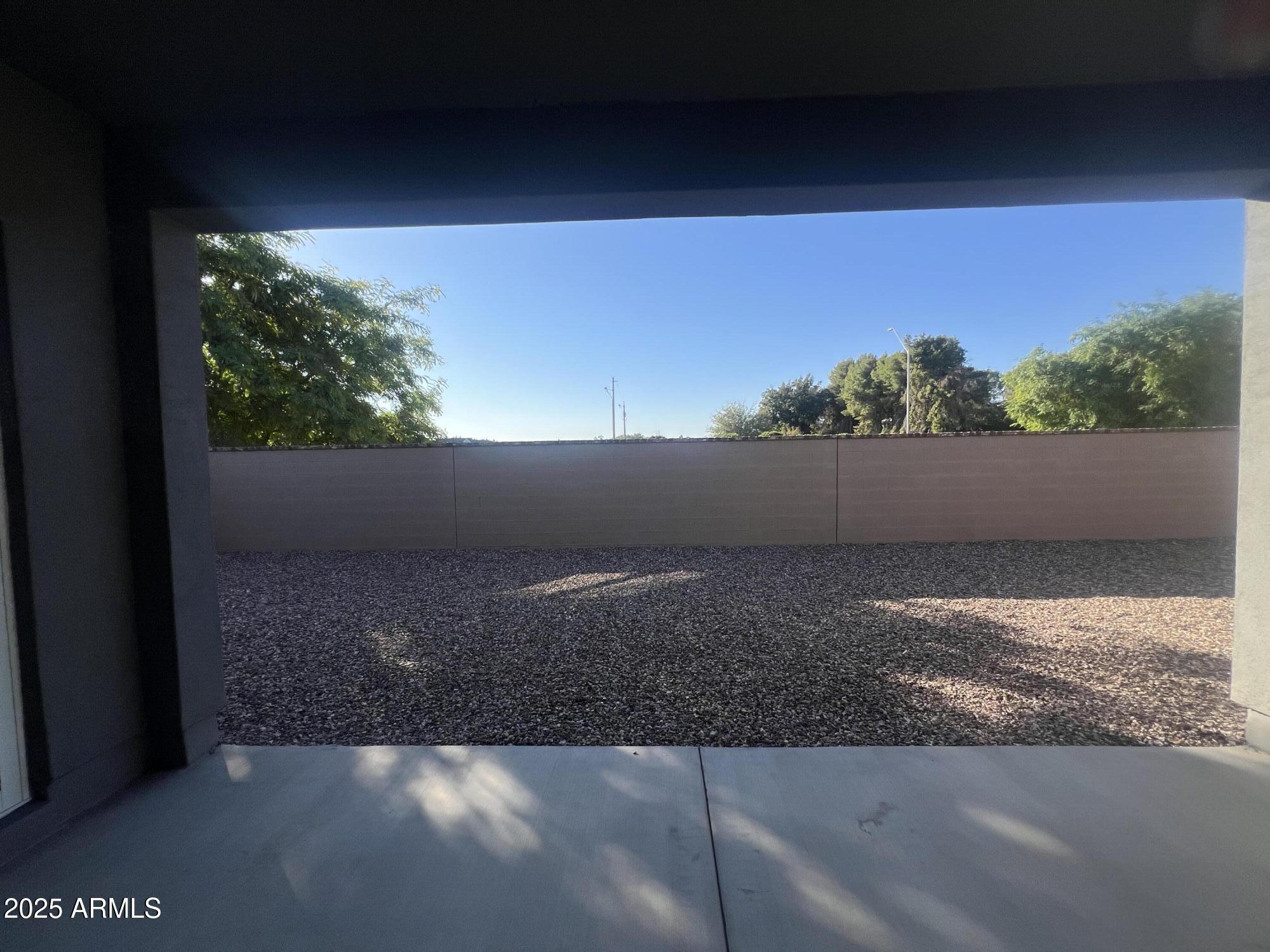 17443 W CARLISLE Drive