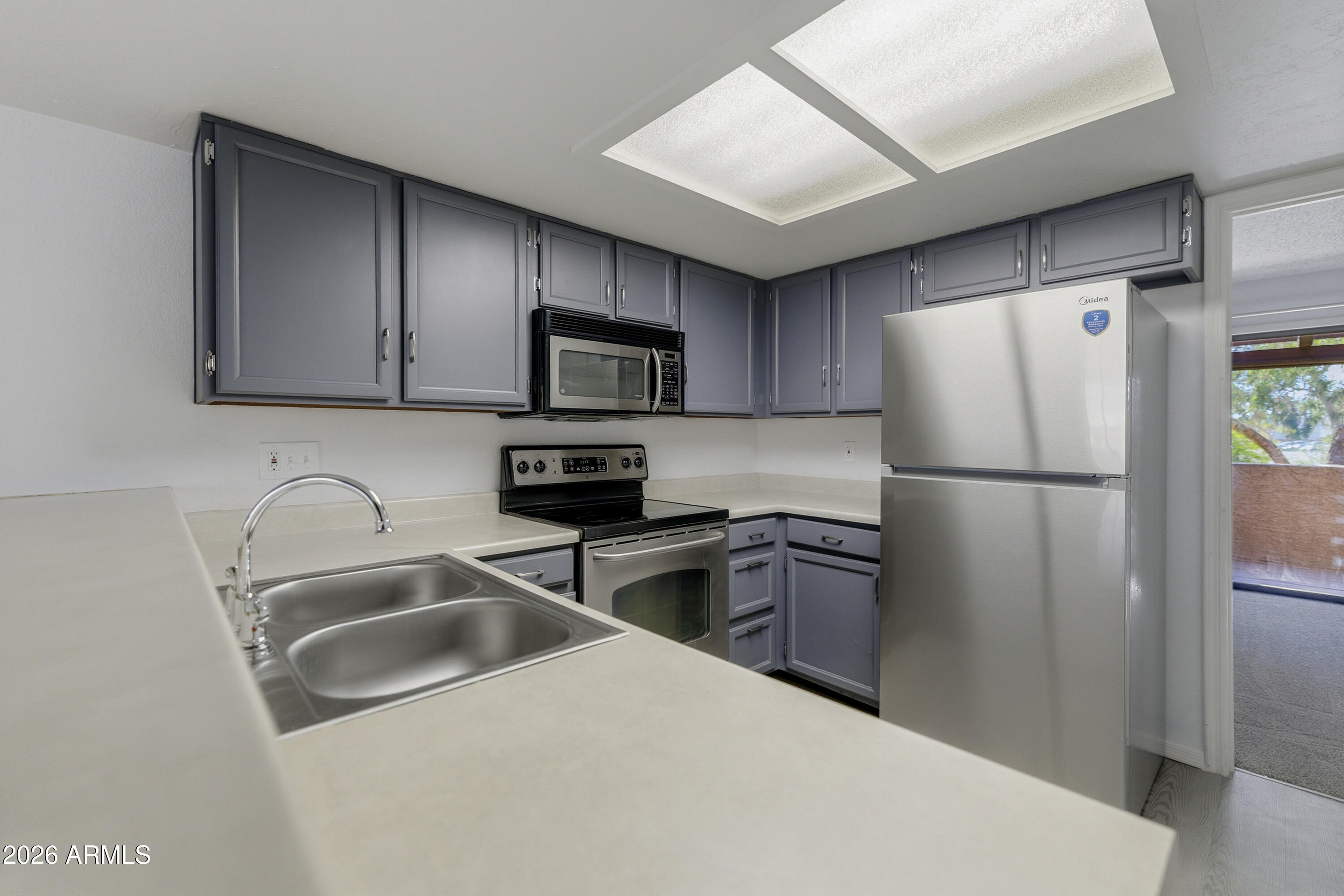 3491 N ARIZONA Avenue 48