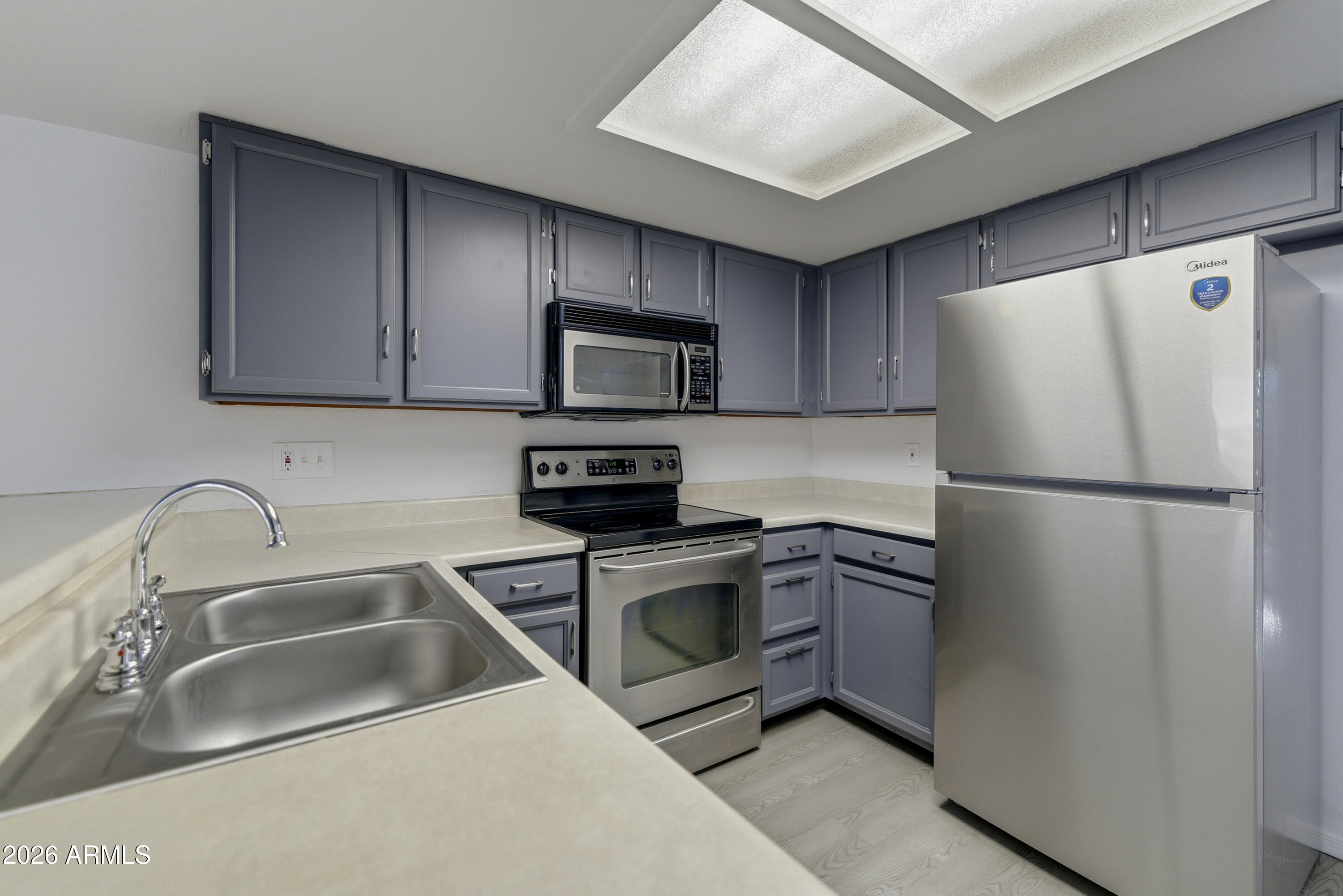 3491 N ARIZONA Avenue 48