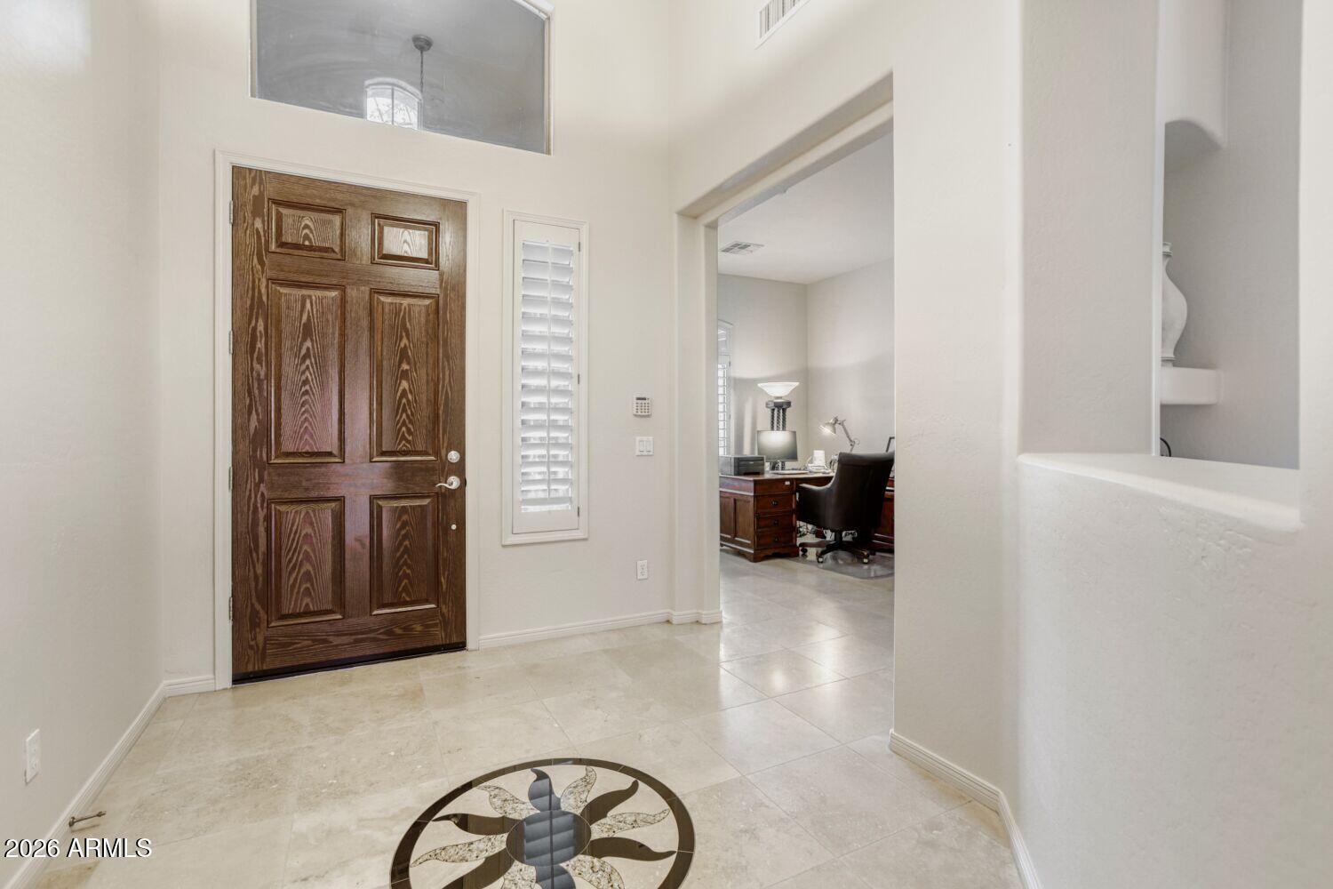 2056 W WHISPER ROCK Trail