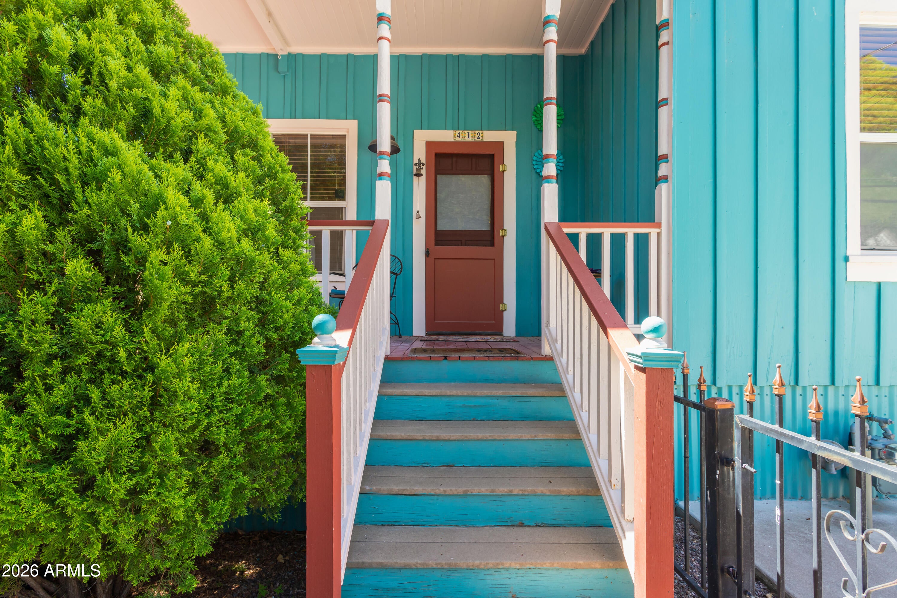 412 GARDEN Avenue