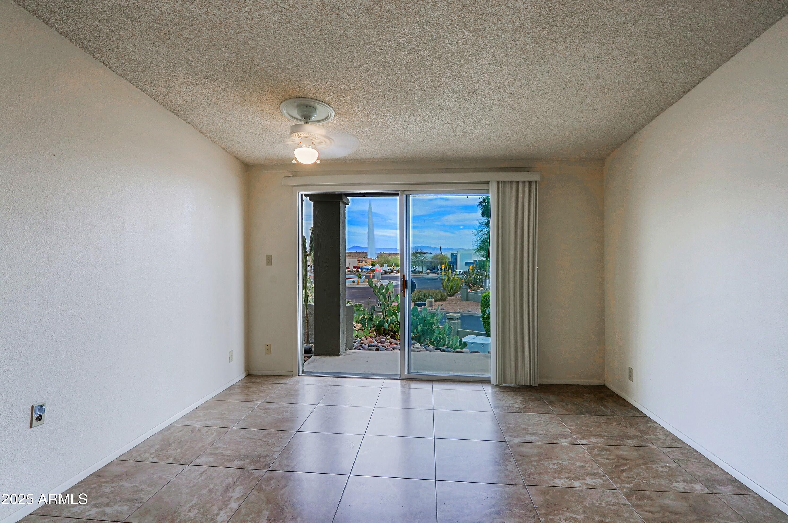 16807 E GUNSIGHT Drive B18