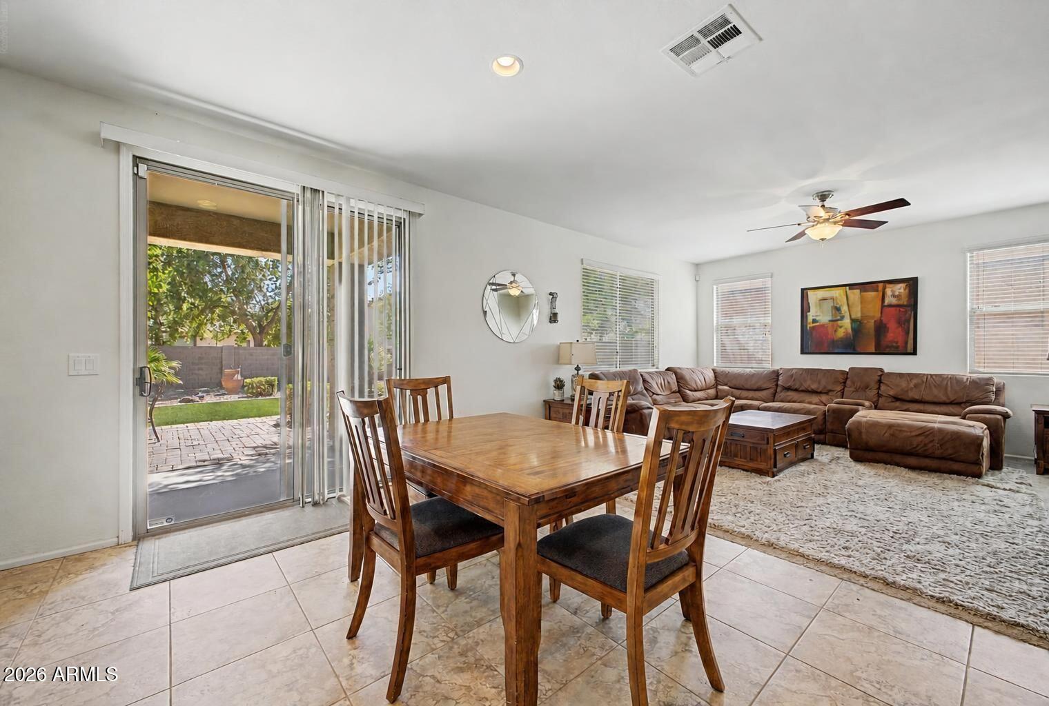 41189 W CAPISTRANO Drive