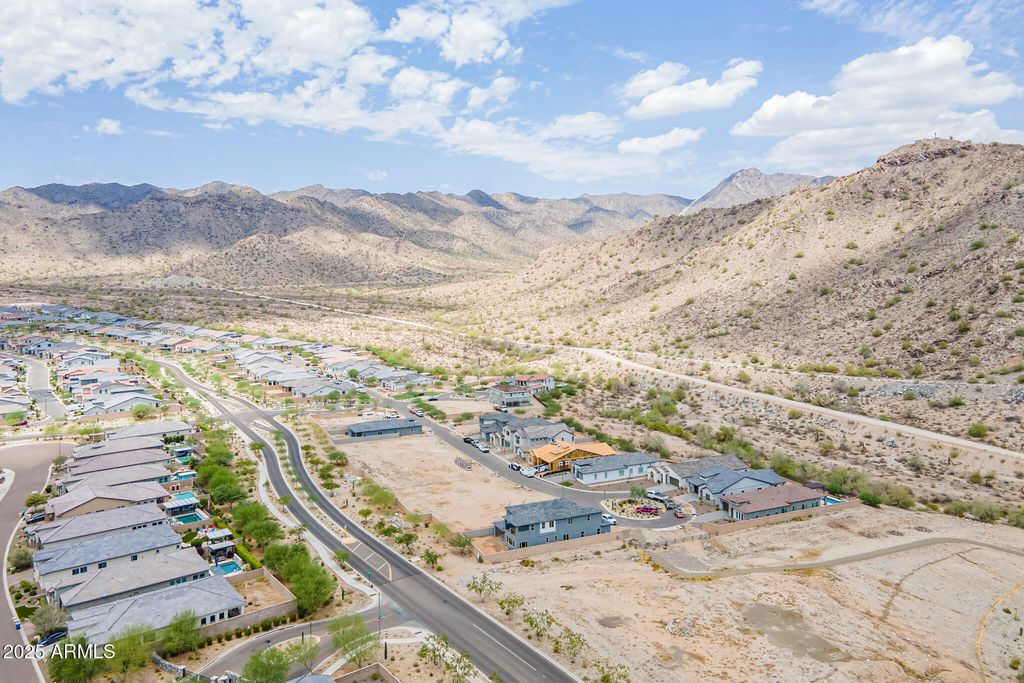 Photo of 21268 W Mariposa Street, Buckeye, AZ 85396 (MLS # 6968983)