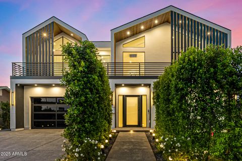 8038 E Clarendon Avenue Scottsdale AZ 85251