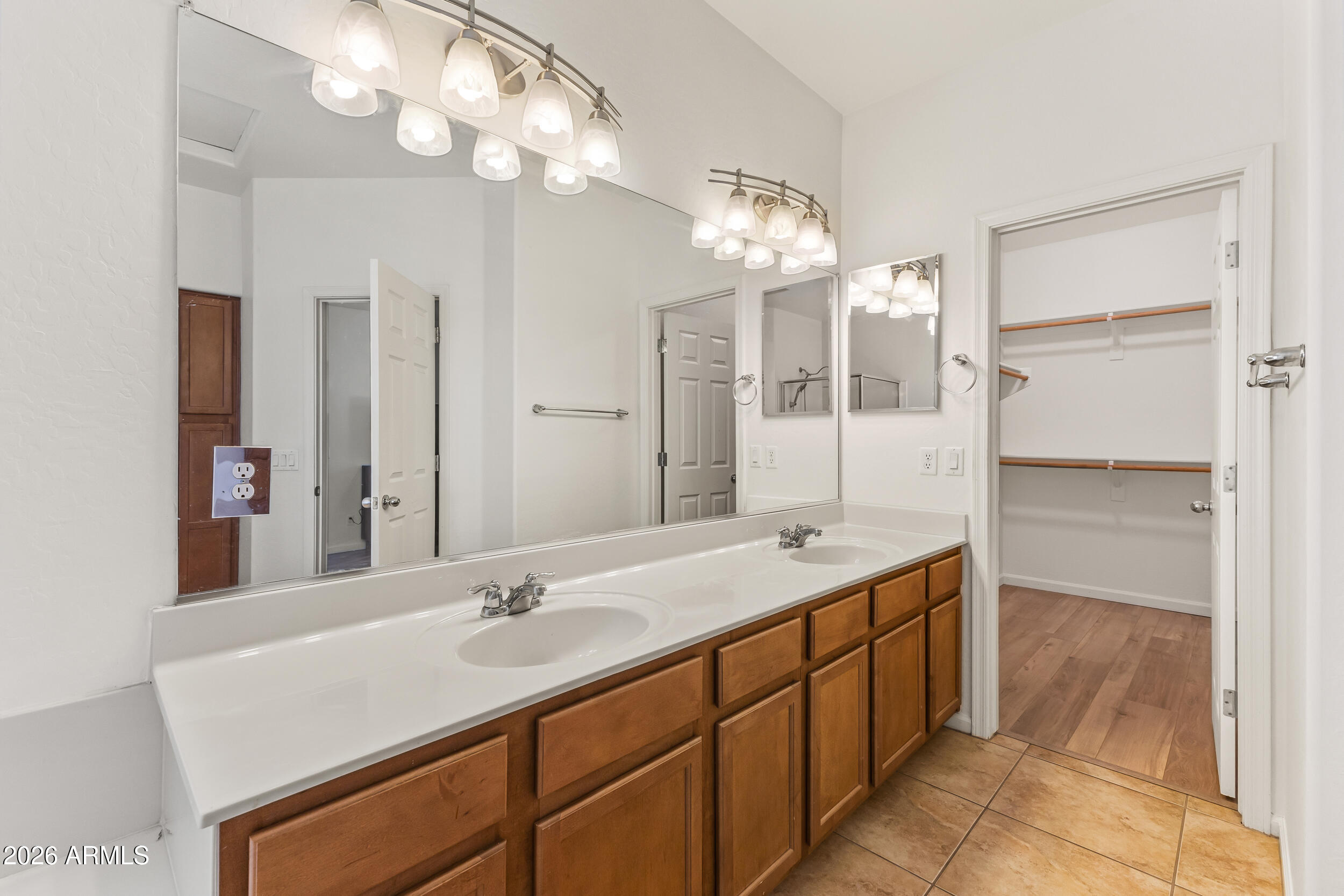 ASANTE PHASE 1 UNIT 1 - Residential