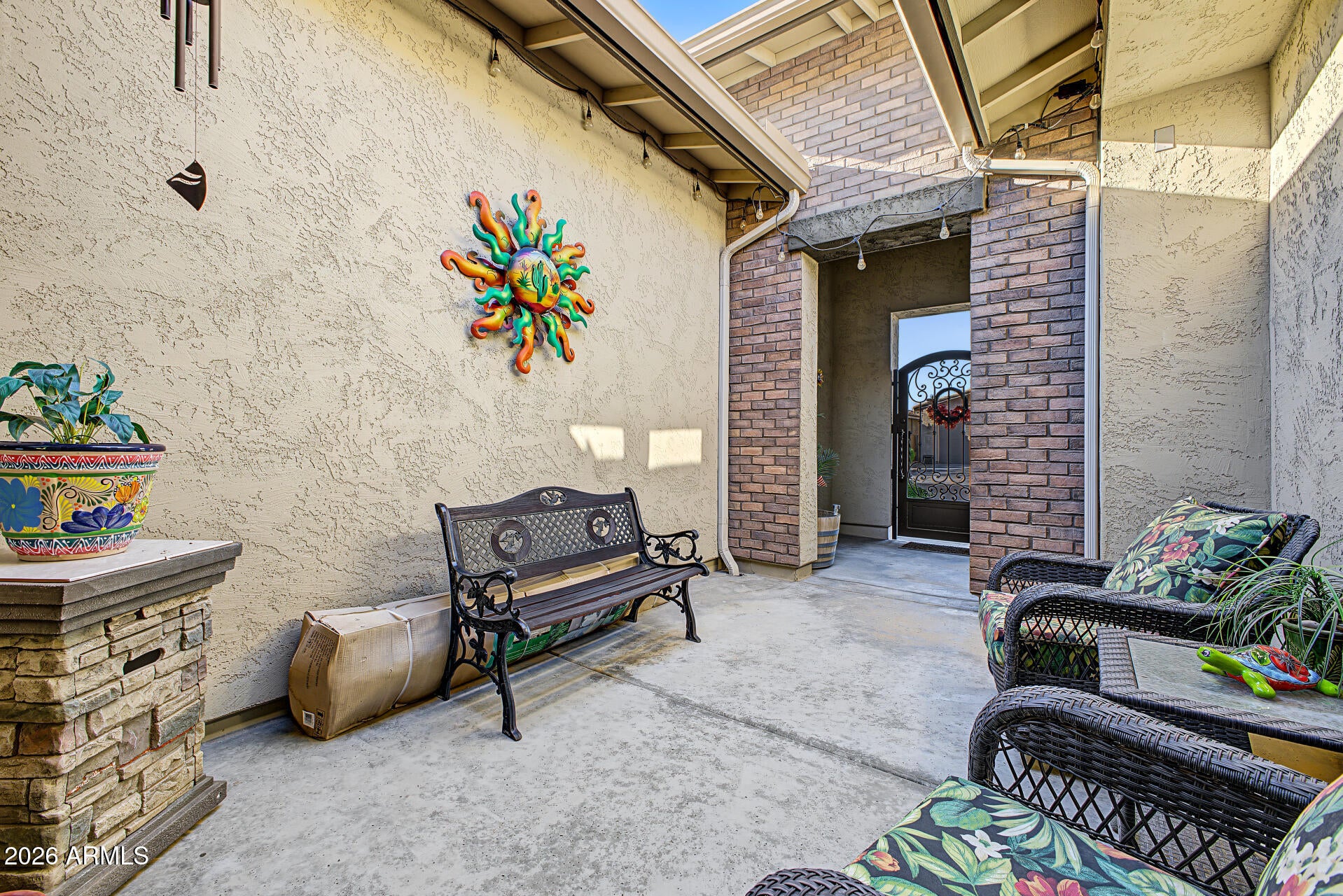 22667 E STONECREST Drive
