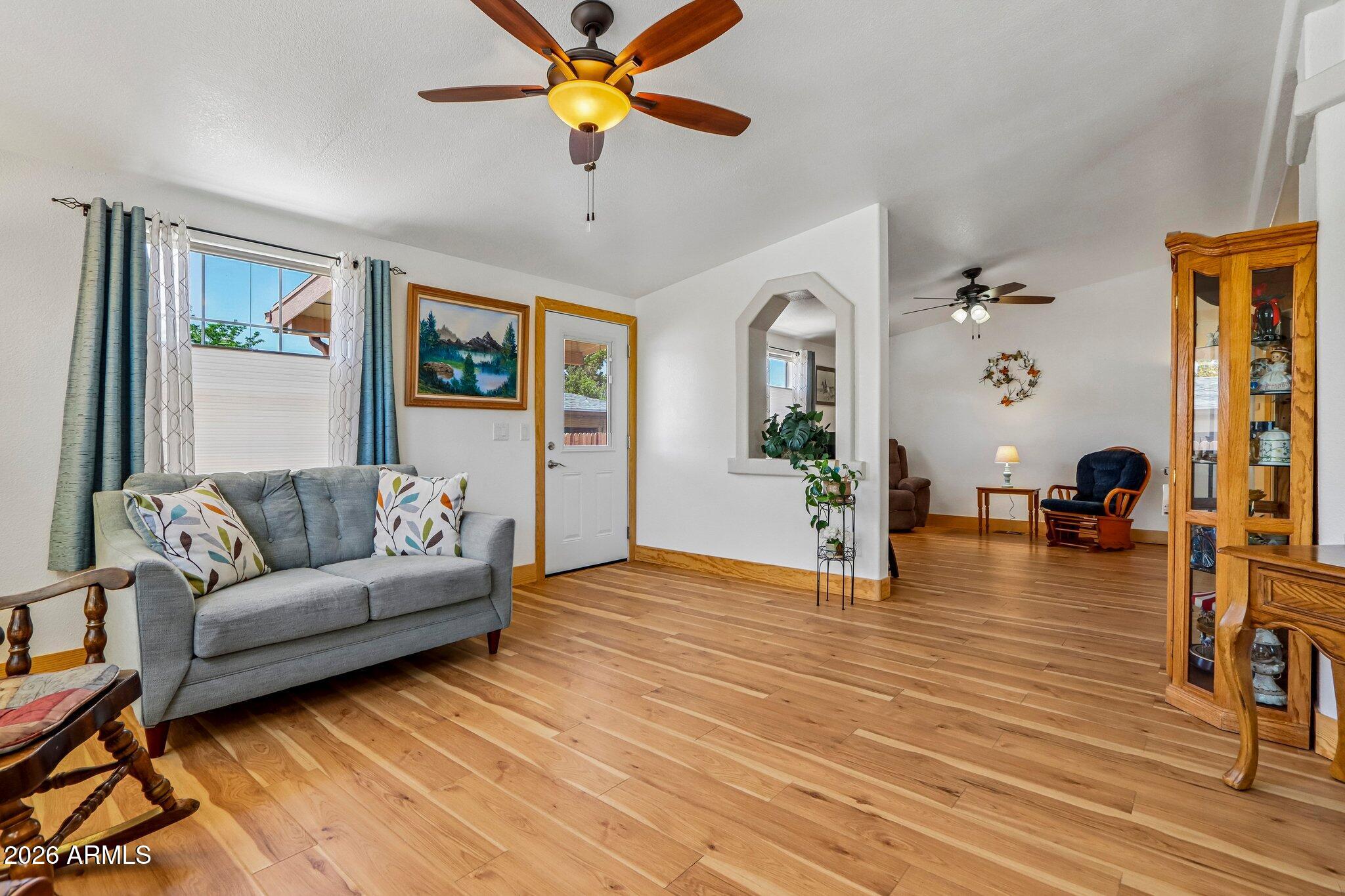 114 S PINECREST Road