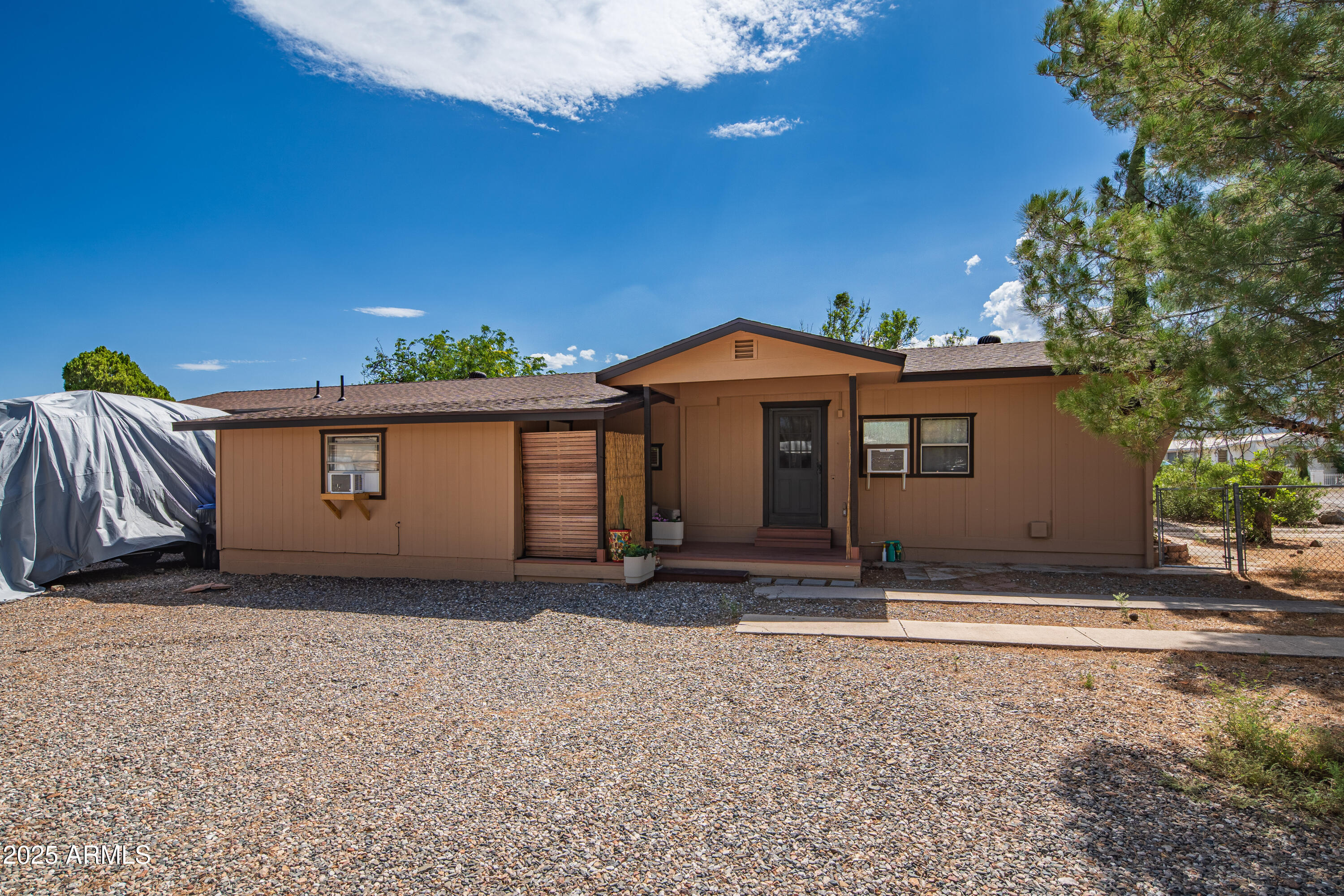 3253 E Grand View Drive
