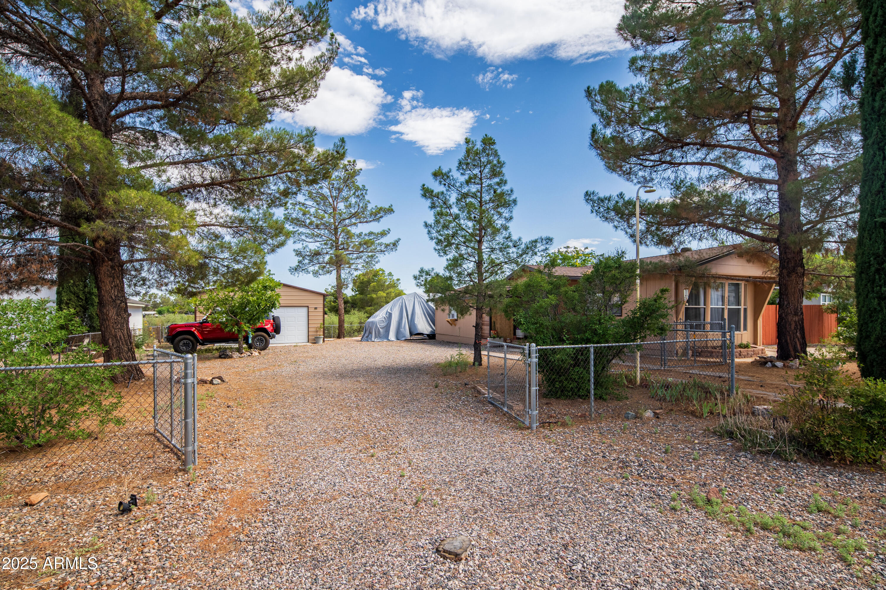 3253 E Grand View Drive