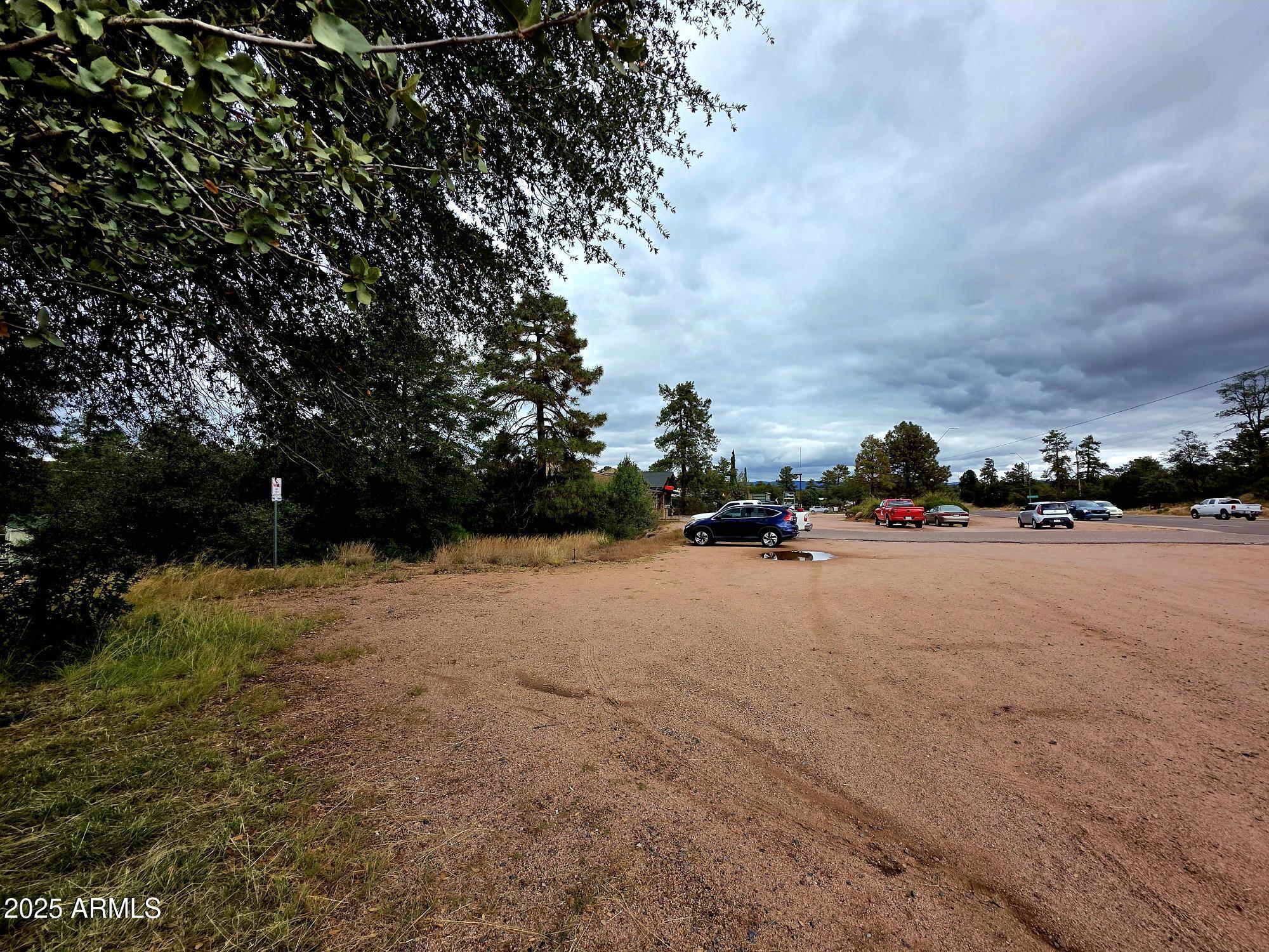 912 N BEELINE Highway 88