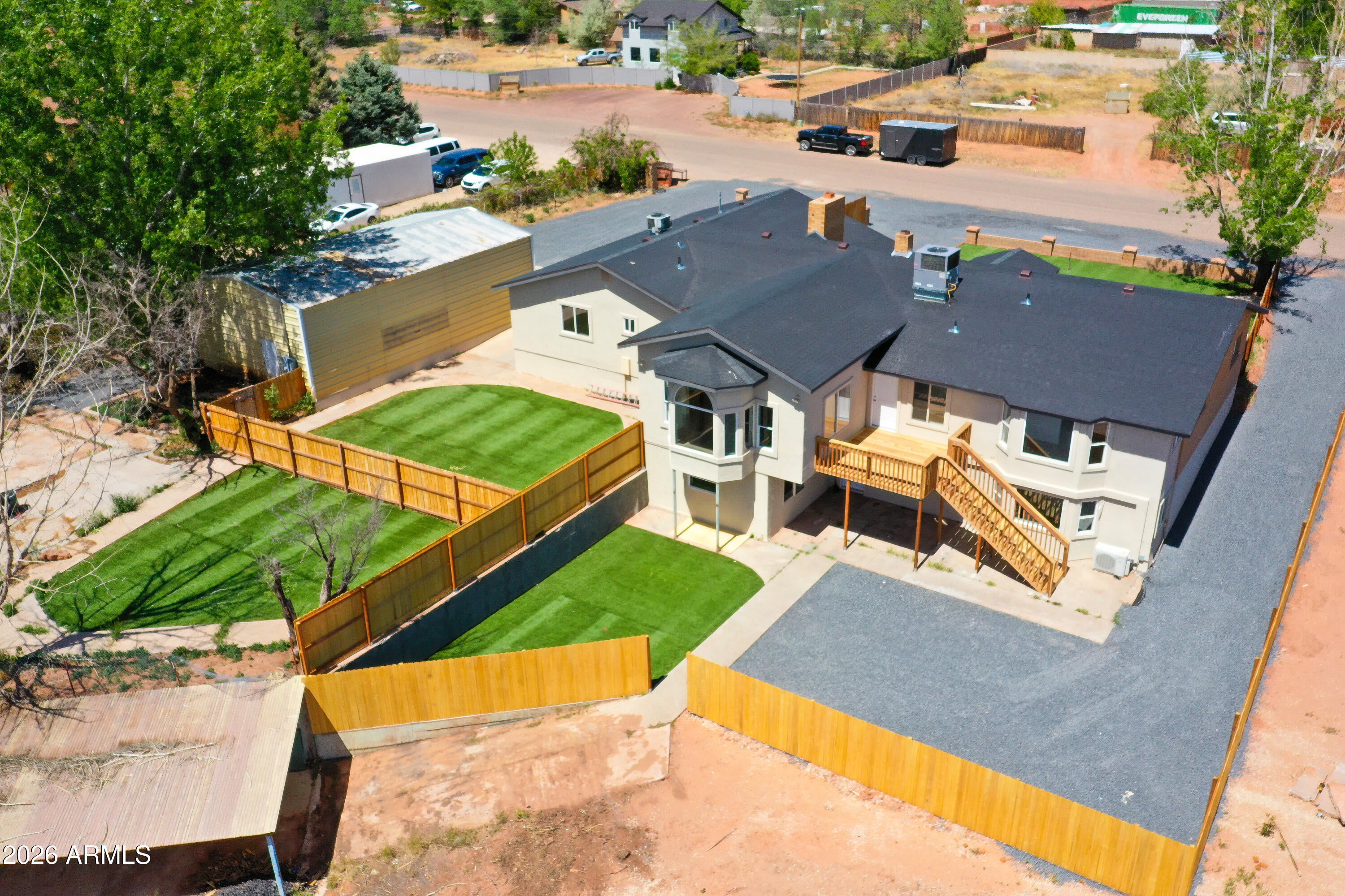 445 W ACADEMY Avenue