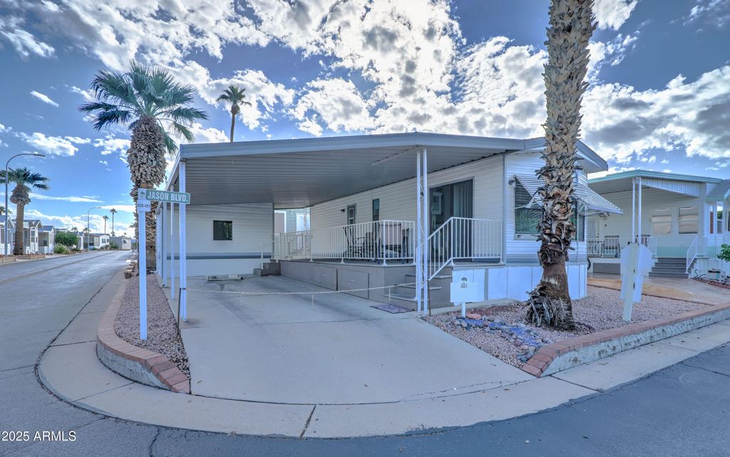 Photo of 111 S Greenfield Road #481, Mesa, AZ 85206 (MLS # 6933478)