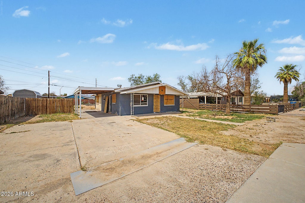 Photo of 212 6th Avenue W, Buckeye, AZ 85326 (MLS # 7072394)
