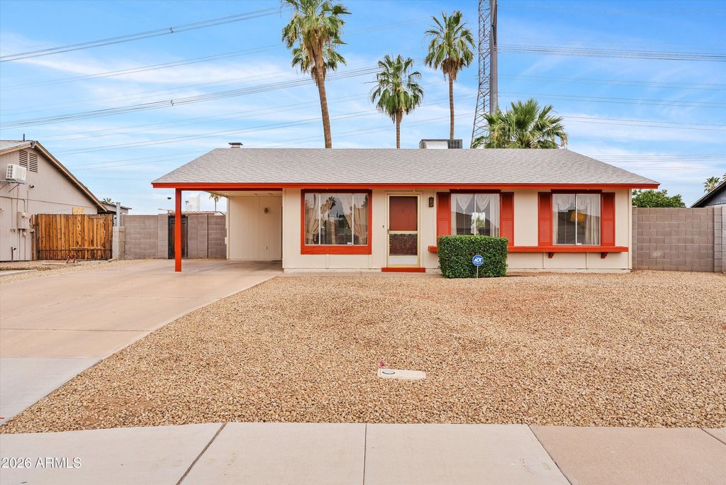 Photo of 2116 W Western Drive, Chandler, AZ 85224 (MLS # 7025657)