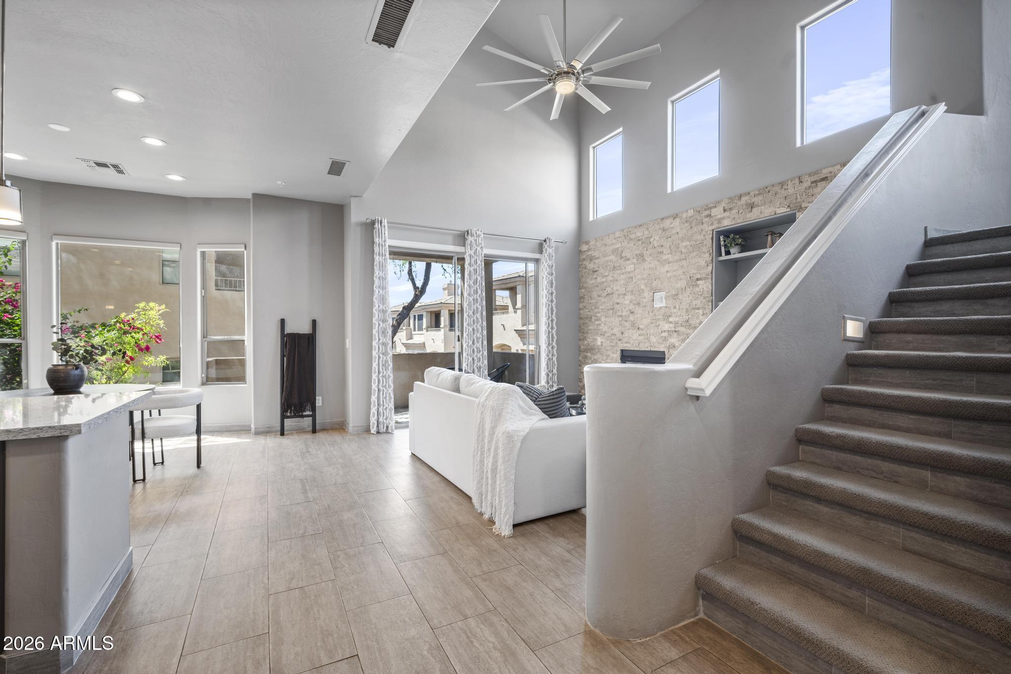 16420 N THOMPSON PEAK Parkway 1122