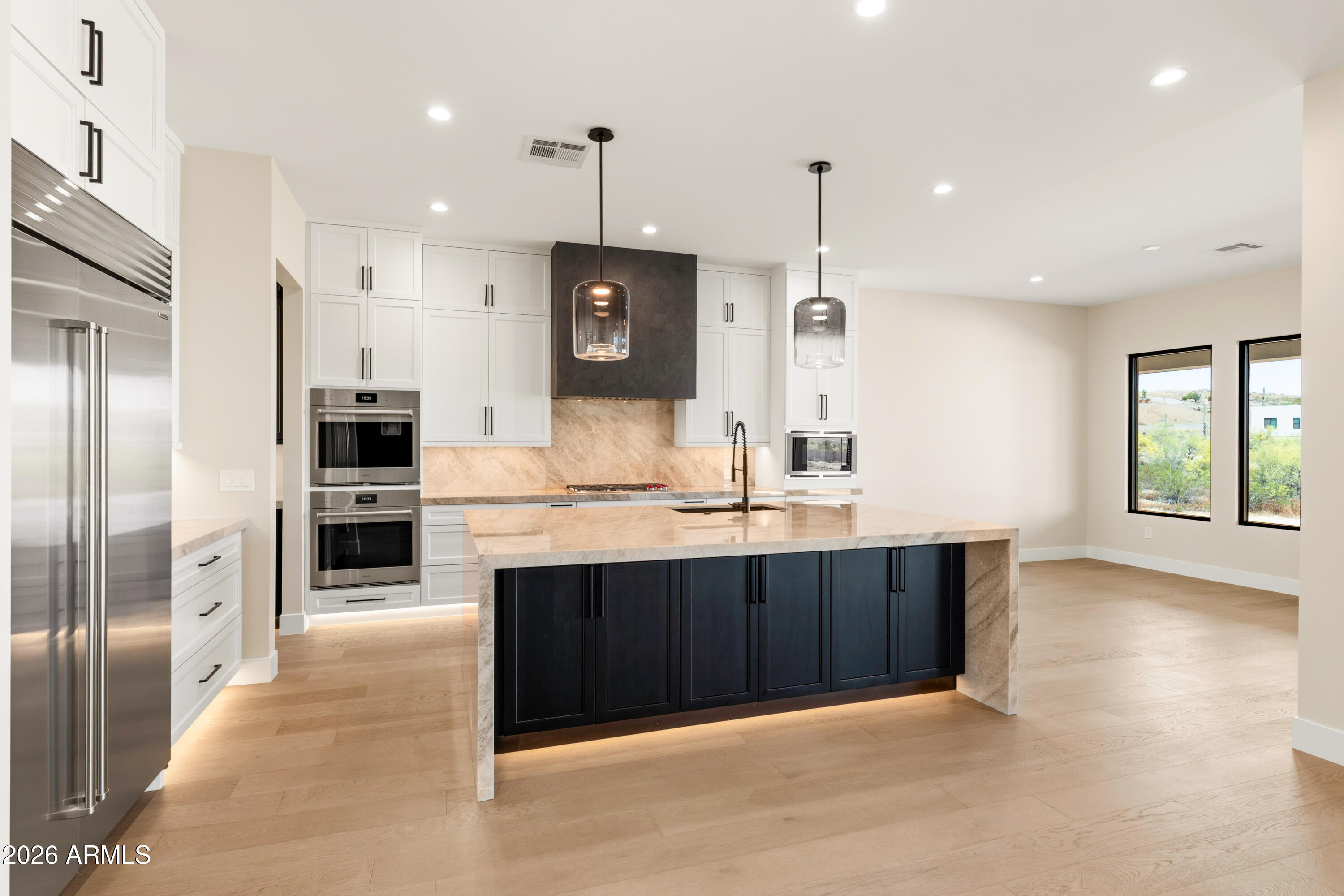 544 E Amber Sun Drive