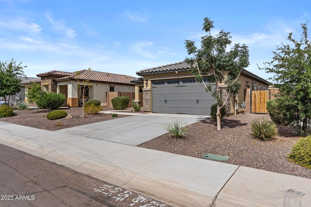 Photo of 17450 W Echo Lane, Waddell, AZ 85355 (MLS # 6922344)