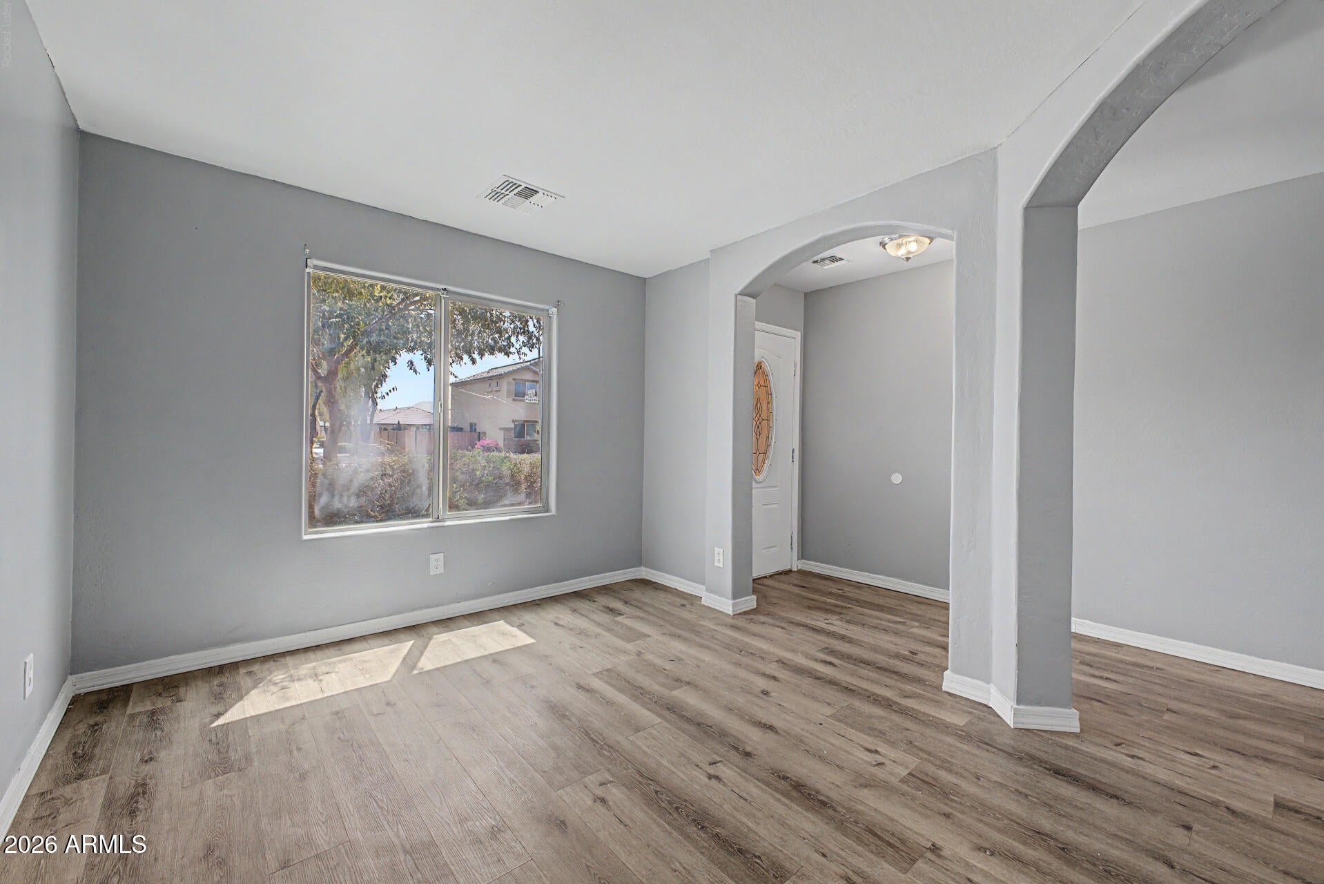 8706 W PAYSON Road