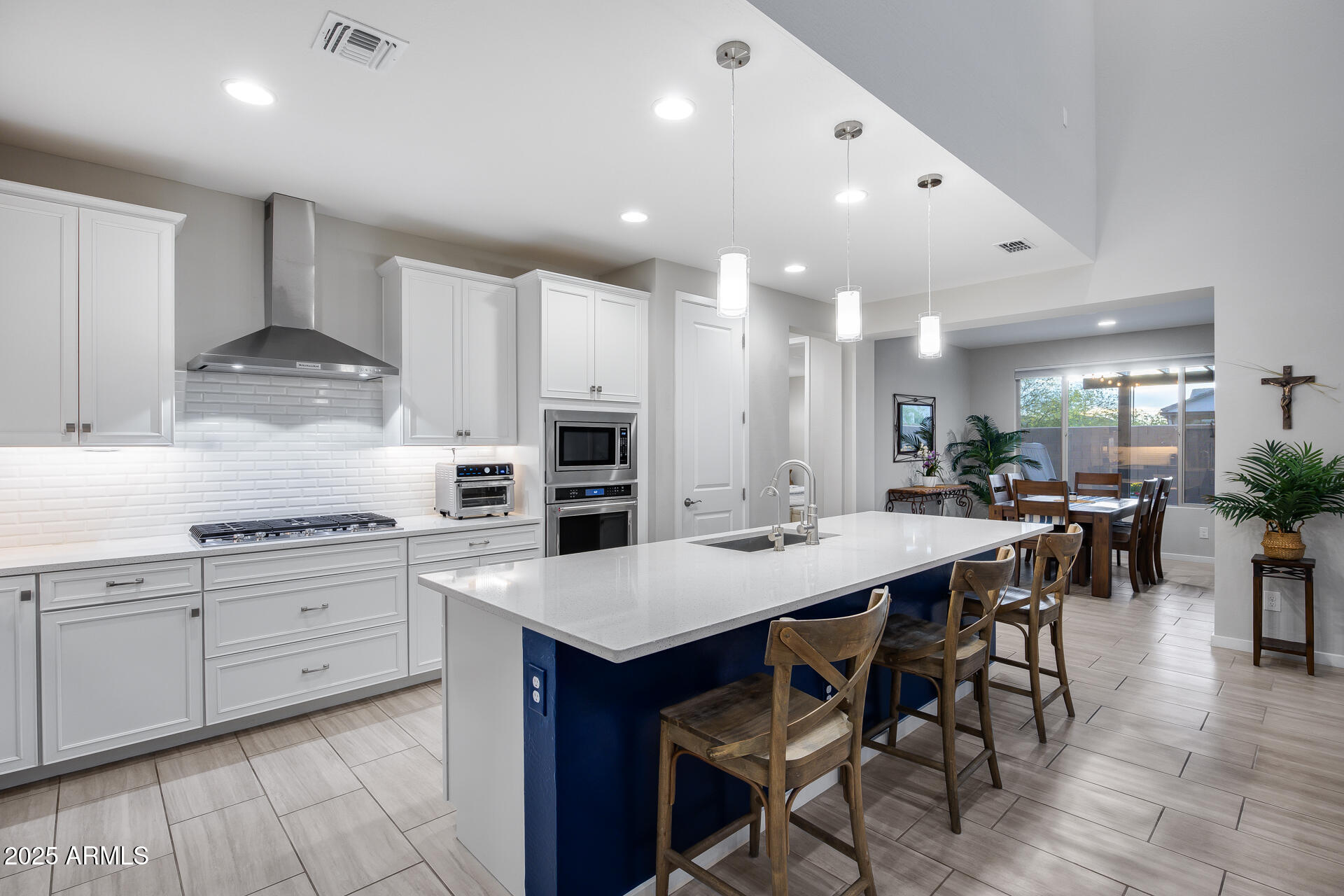 Talinn at Desert Ridge - Residential