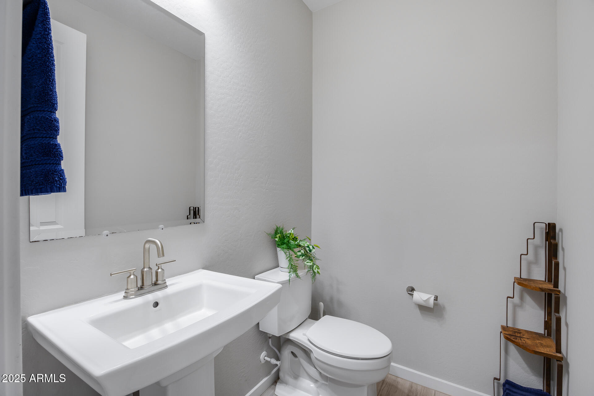 Talinn at Desert Ridge - Residential