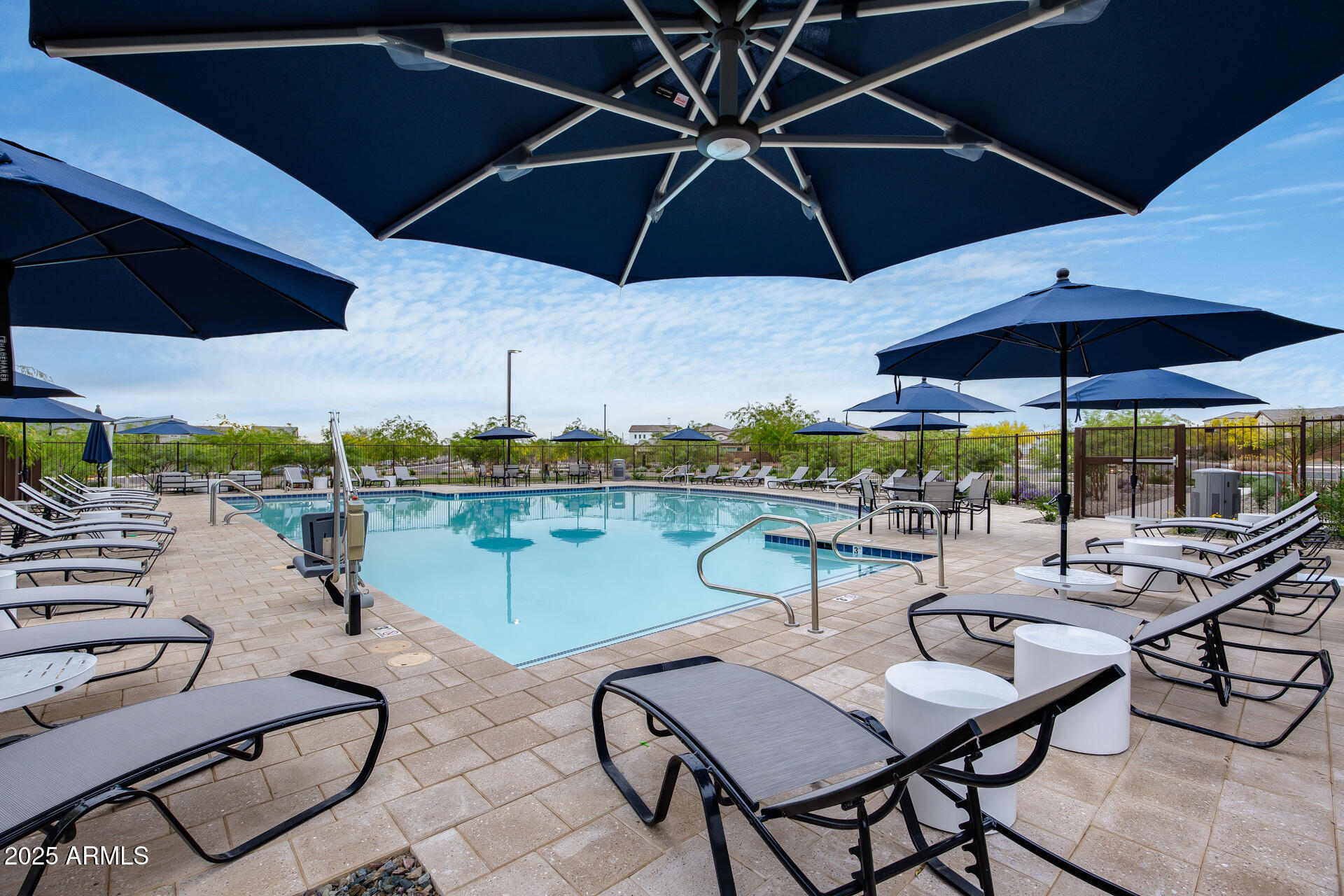 Talinn at Desert Ridge - Residential
