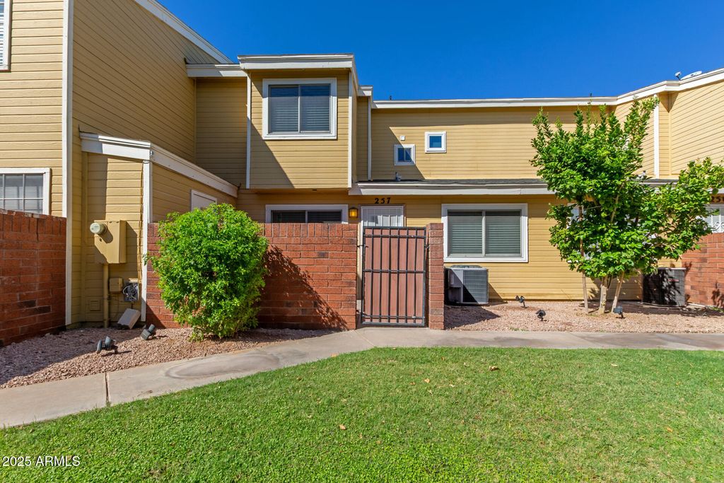 Photo of 510 N Alma School Road #257, Mesa, AZ 85201 (MLS # 6929096)