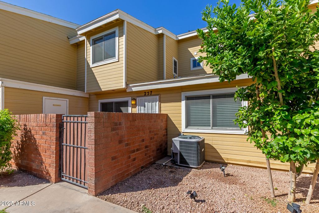 Photo of 510 N Alma School Road #257, Mesa, AZ 85201 (MLS # 6929096)