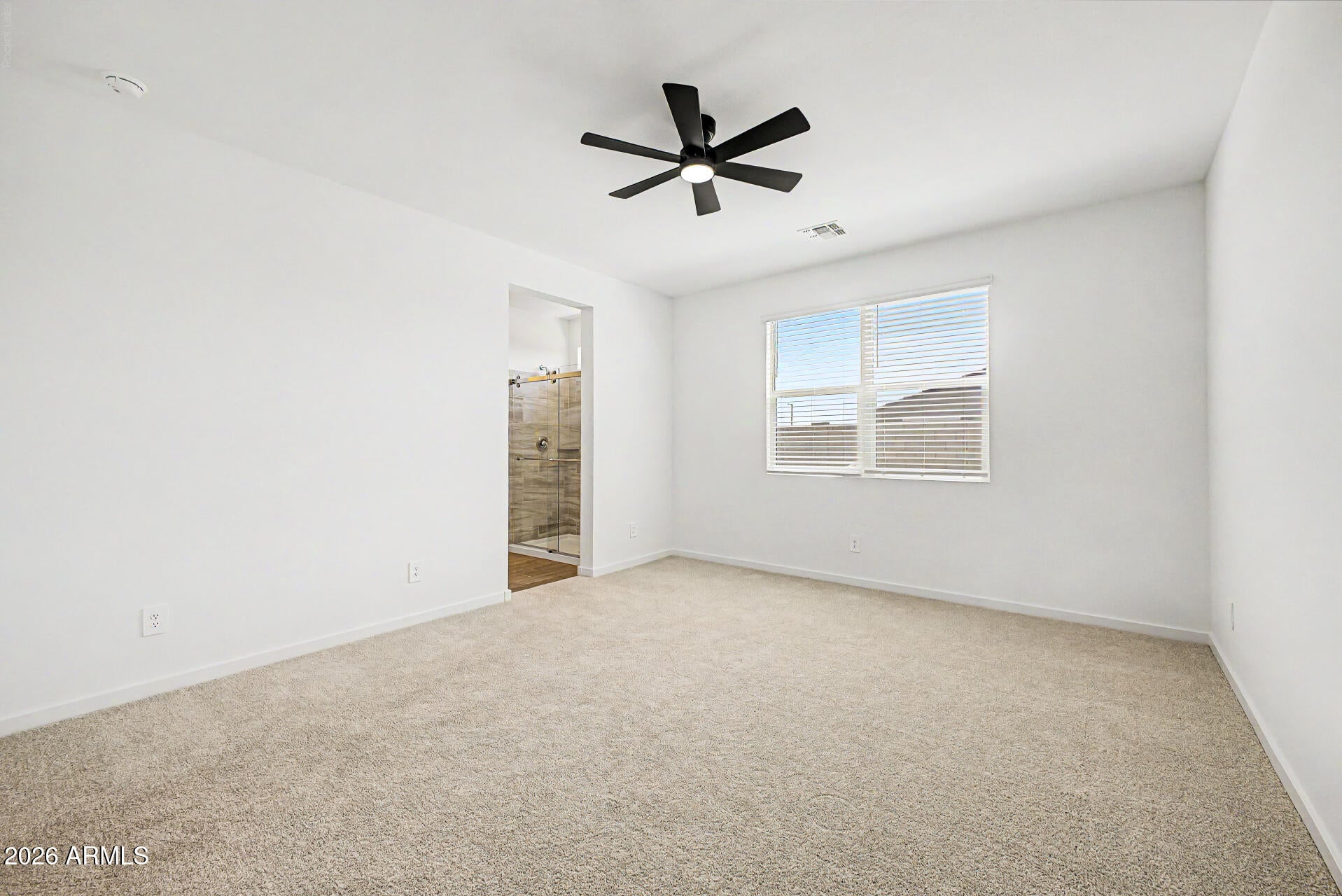 15803 W COTTONTAIL Lane