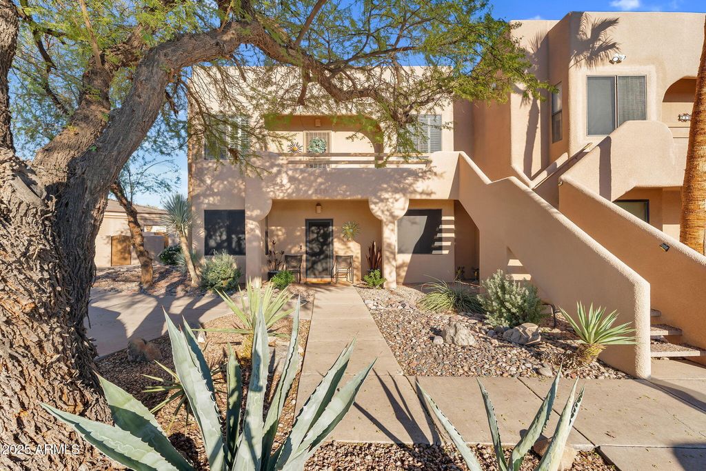 Photo of 11011 N Zephyr Drive #210, Fountain Hills, AZ 85268 (MLS # 6925553)