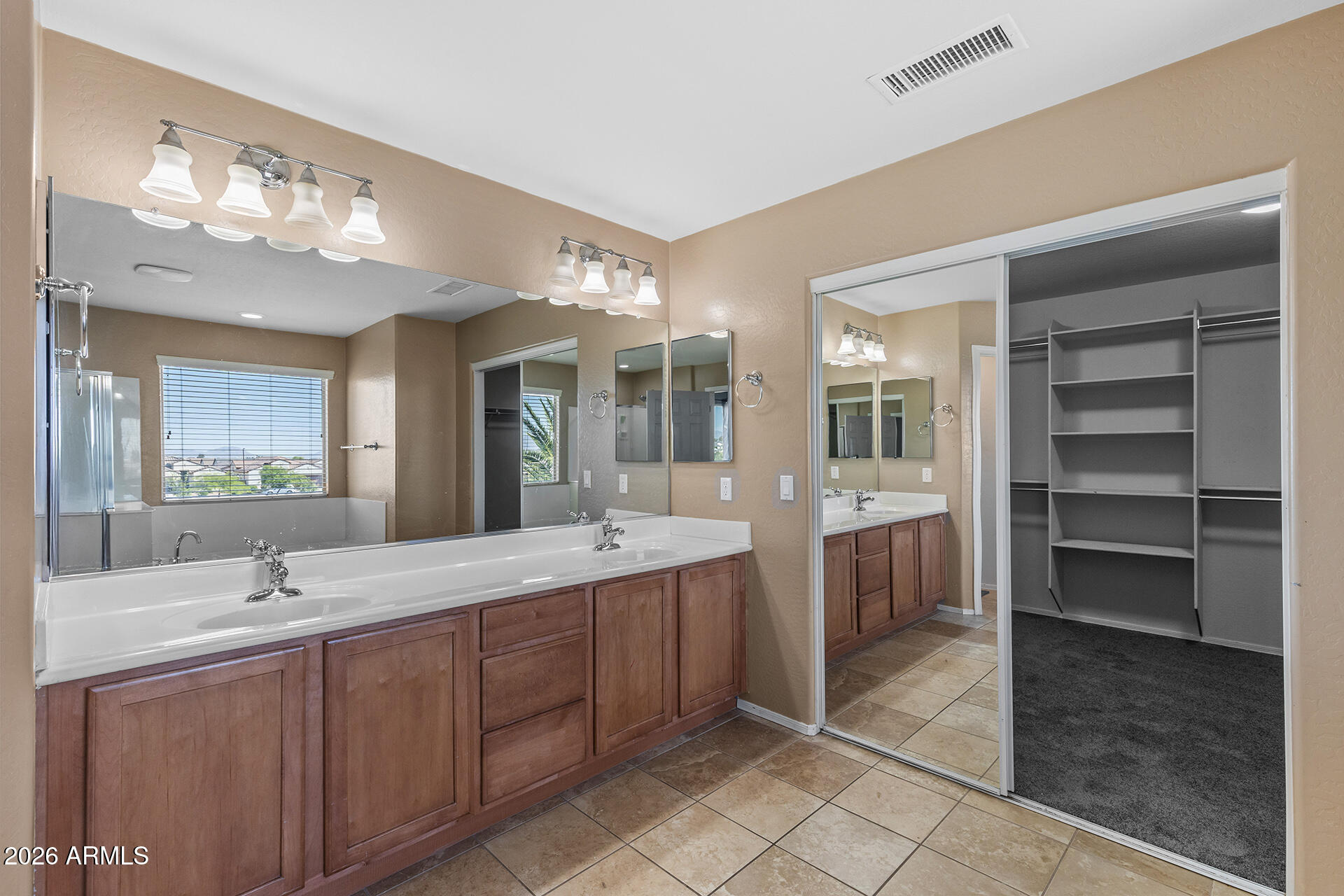 TAYLOR RANCH - Residential