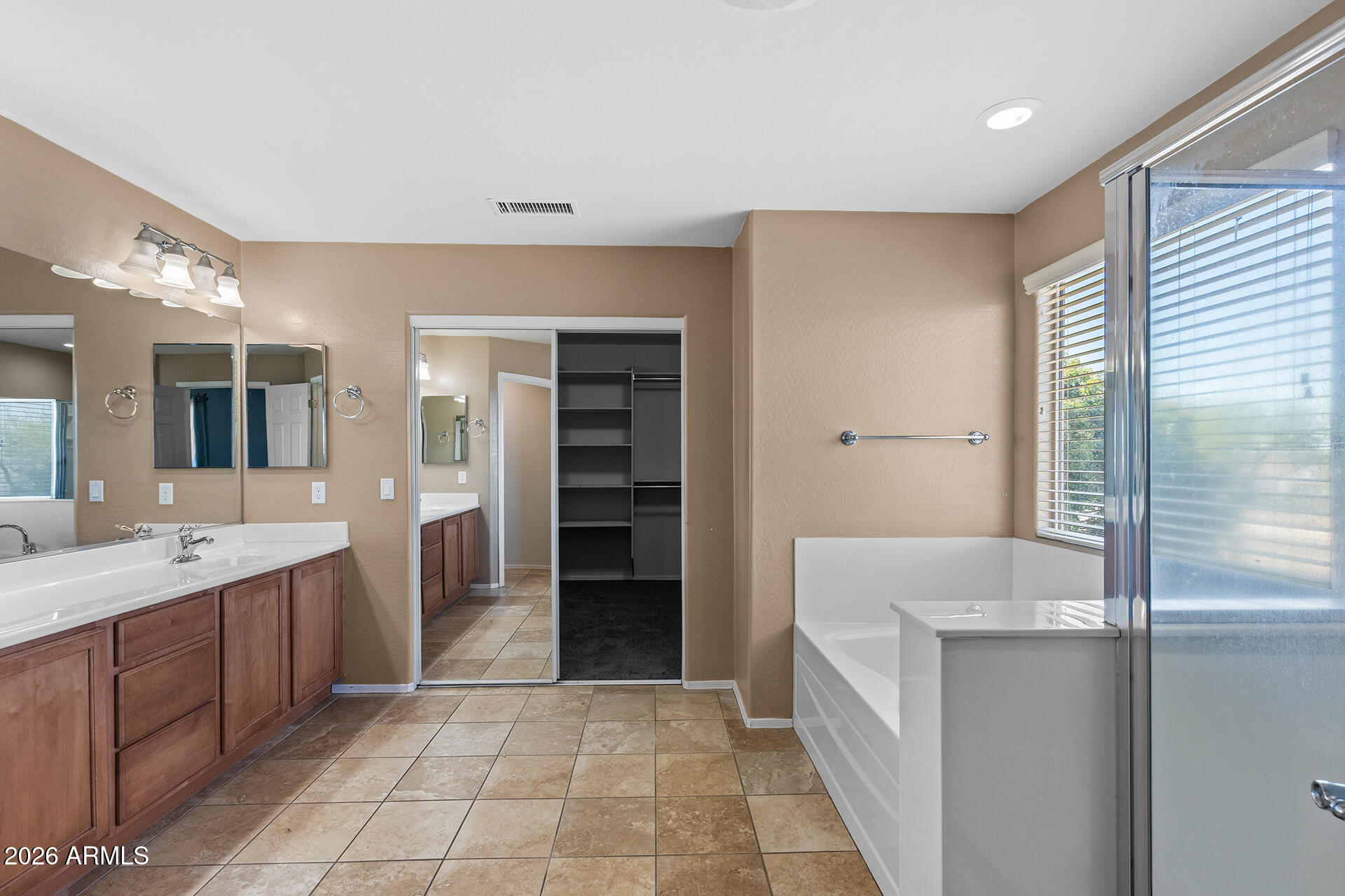 TAYLOR RANCH - Residential