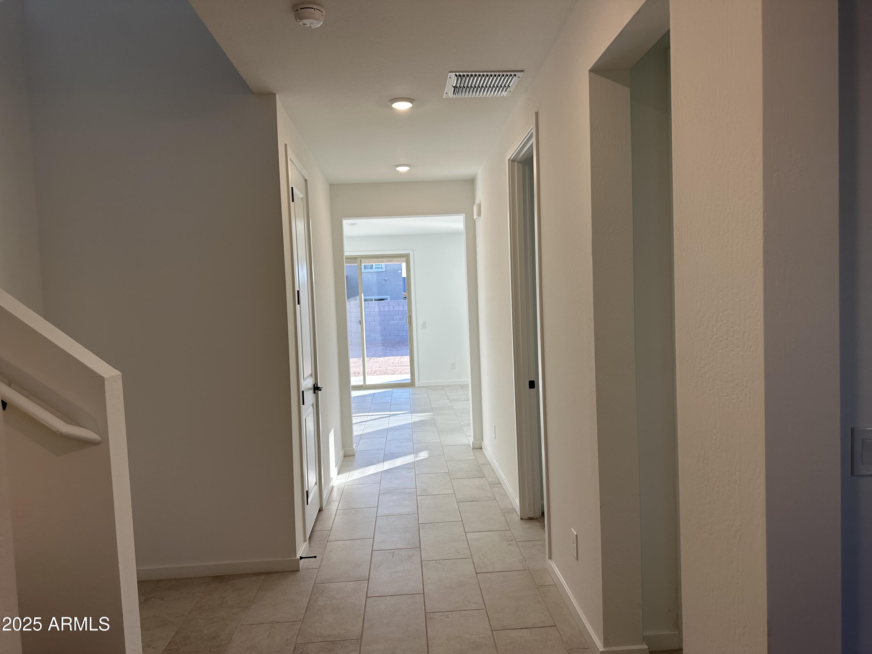 25163 W LA SALLE Street