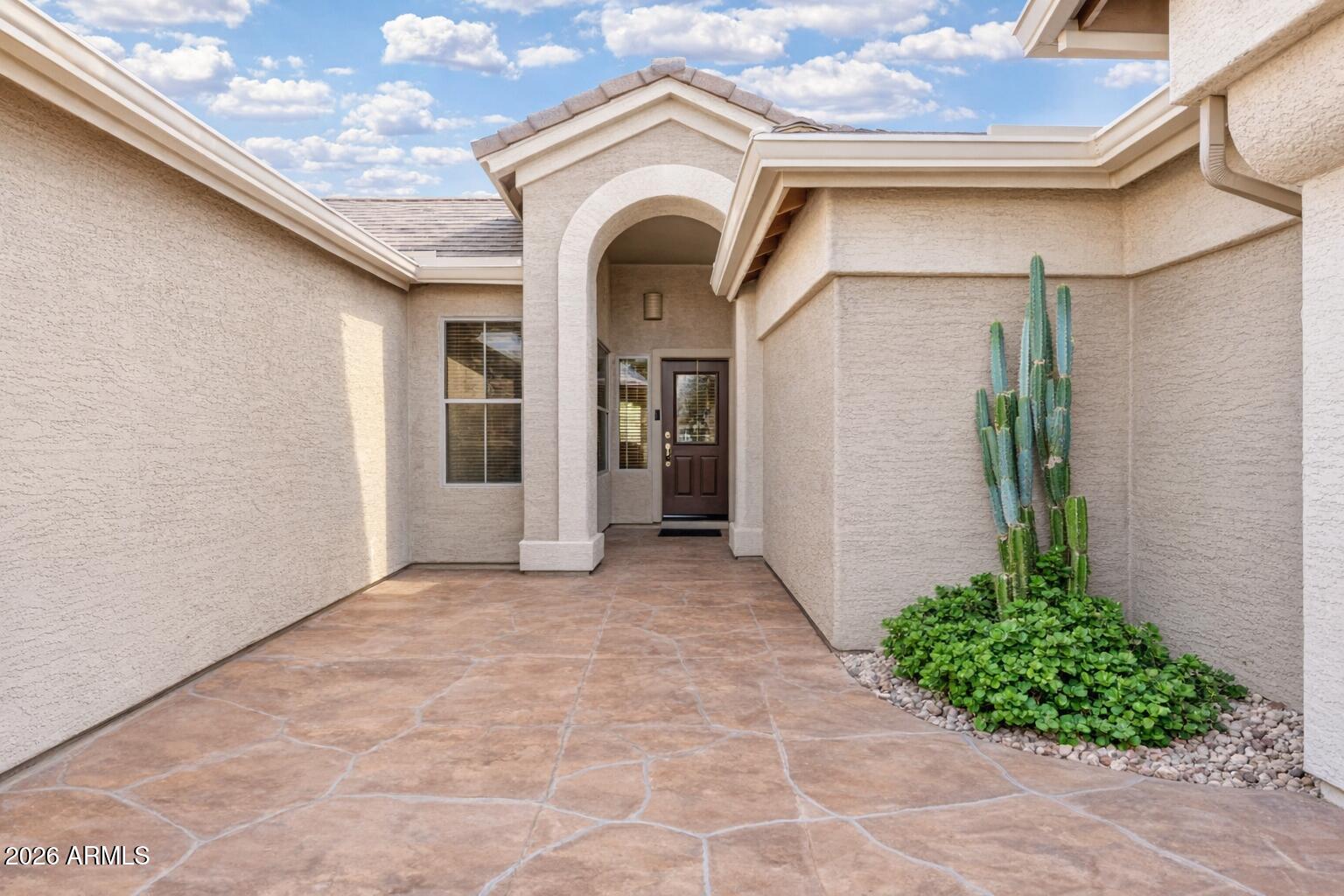 16083 W CAMBRIDGE Avenue