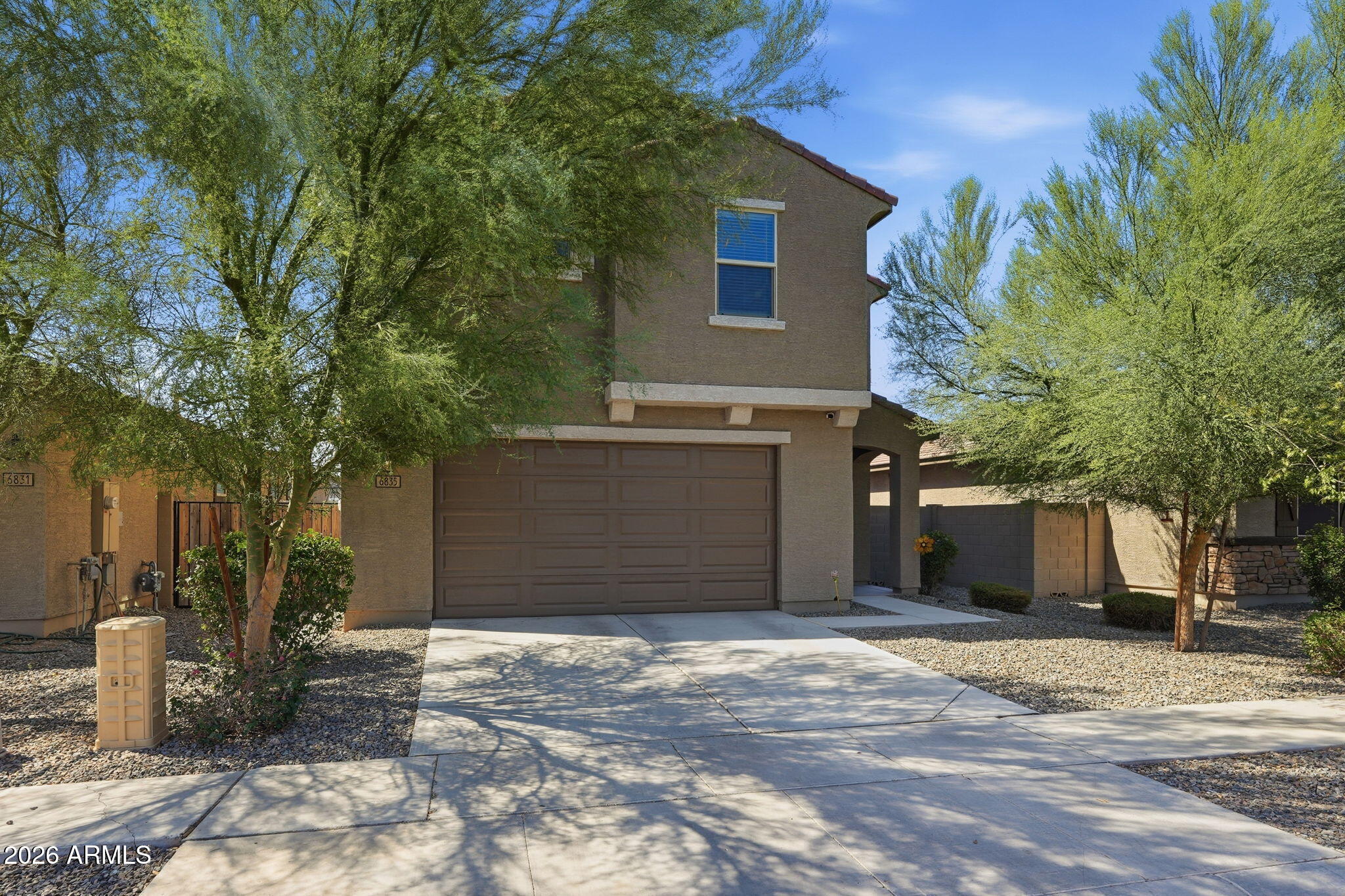 6835 W GETTY Drive