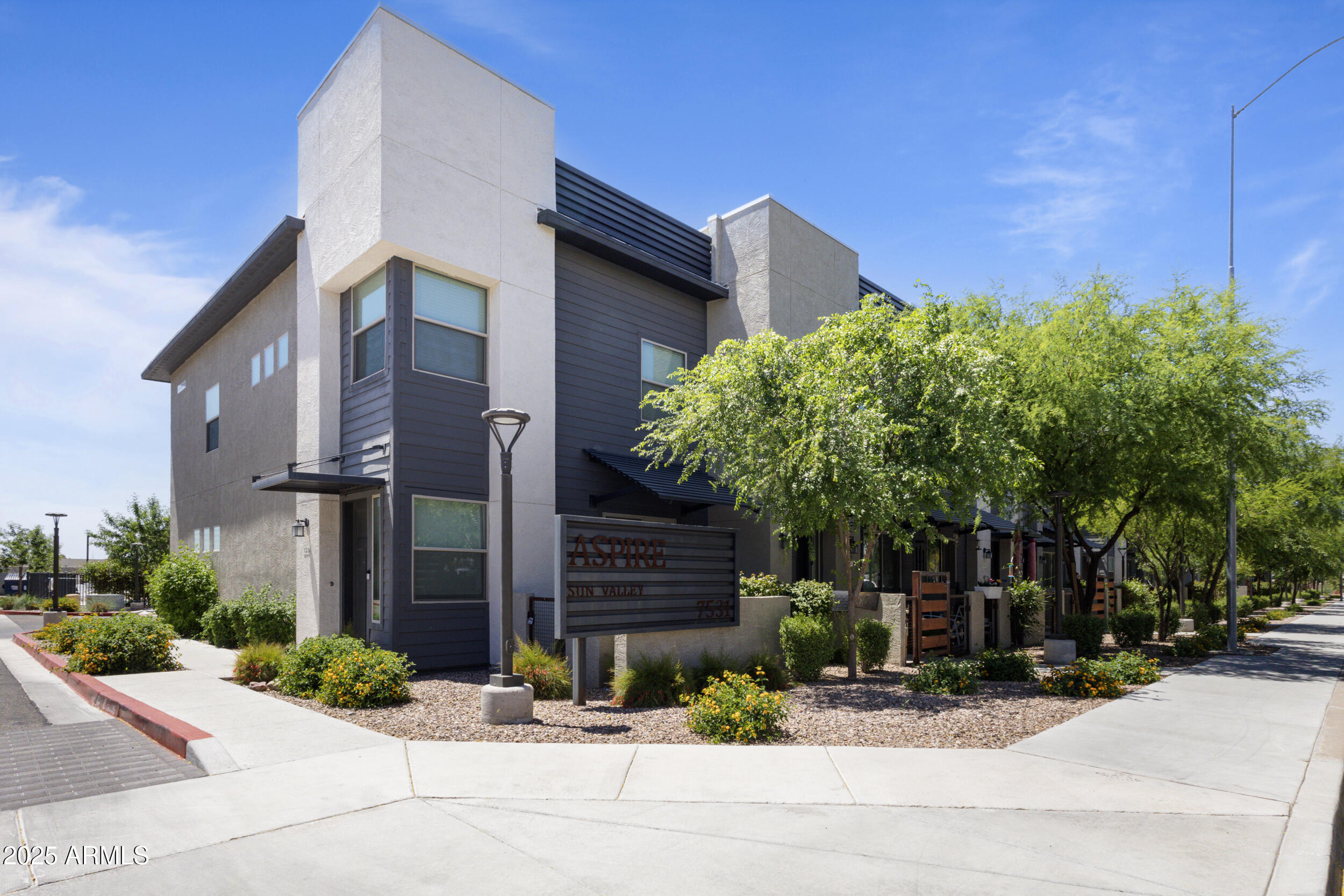 7531 E BILLINGS Street 116