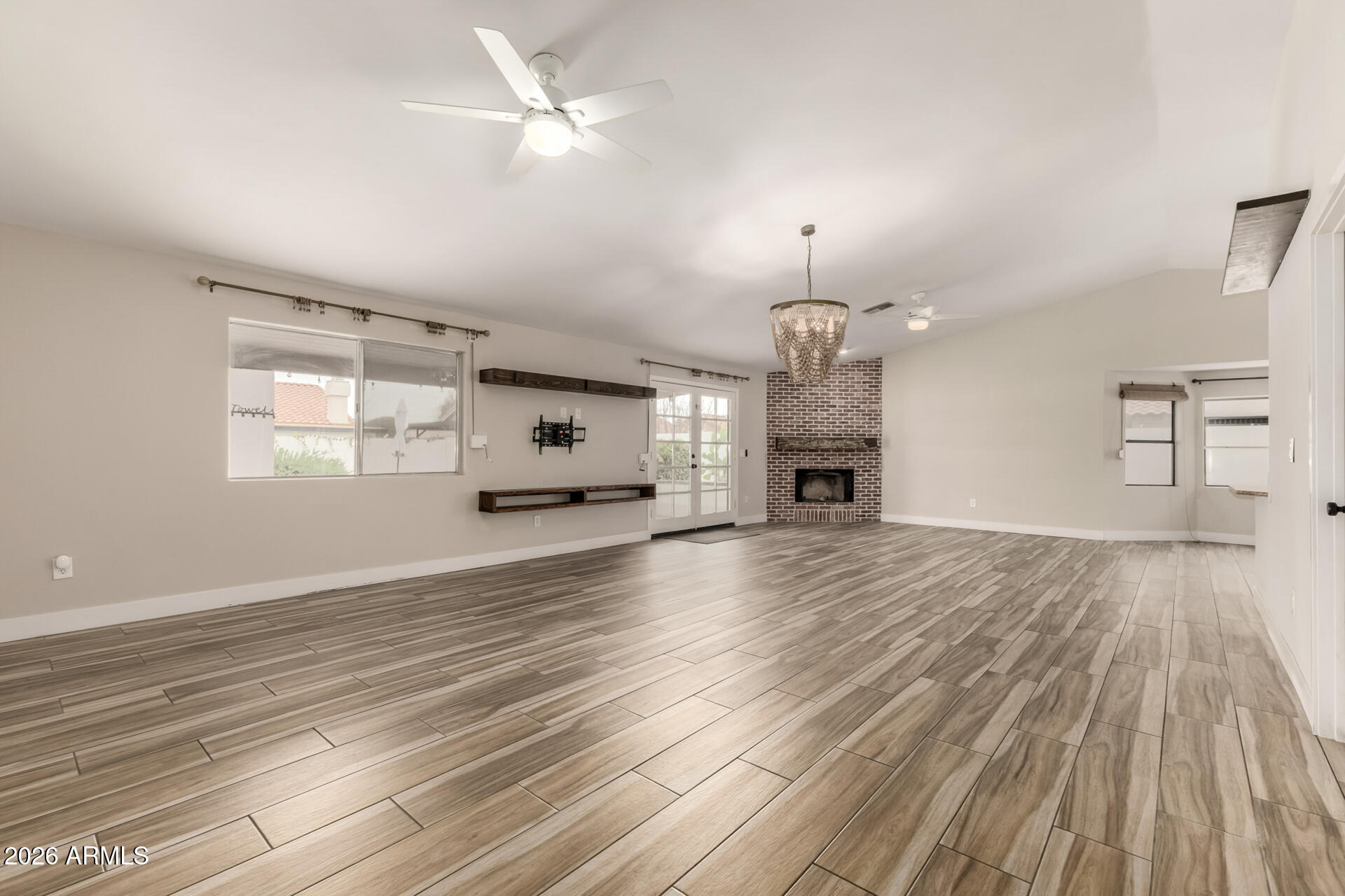 4341 E BETTY ELYSE Lane