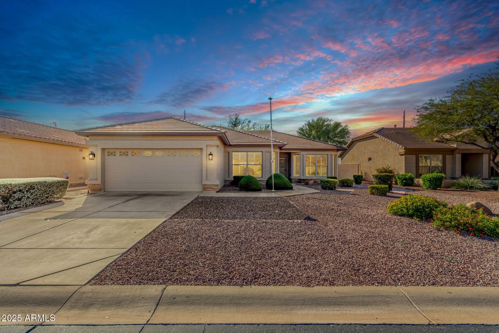 Photo of 3521 E Gleneagle Place, Chandler, AZ 85249 (MLS # 6952103)