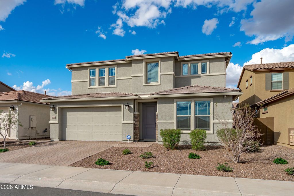 Photo of 8926 W Denton Lane, Glendale, AZ 85305 (MLS # 6986694)
