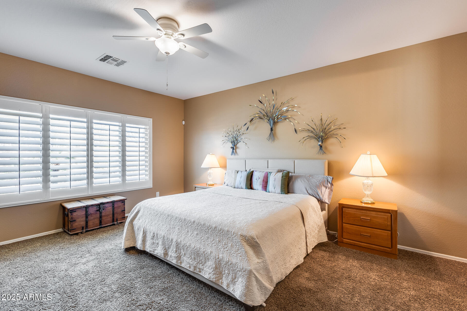 9952 W JESSIE Lane
