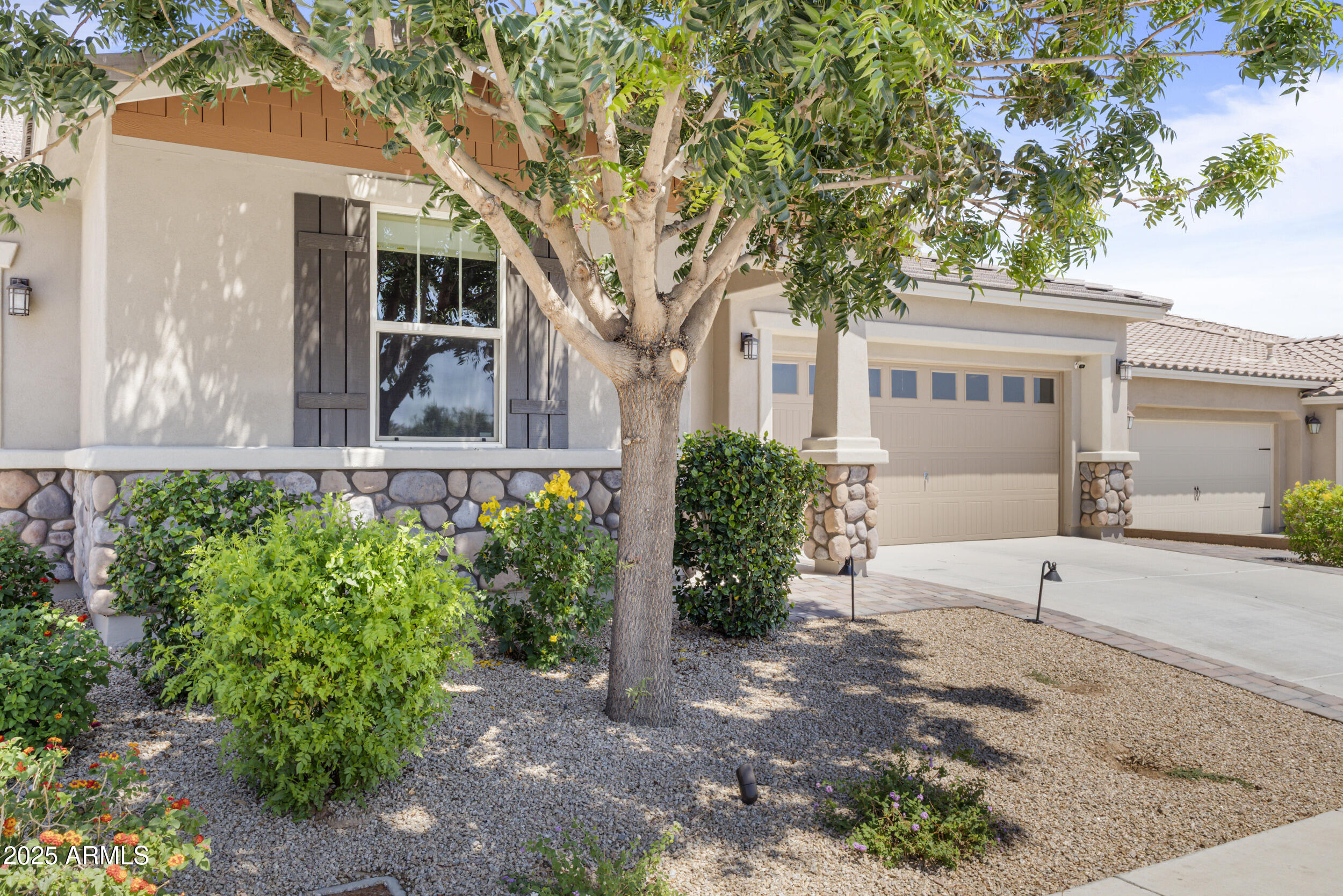 5065 N 145TH Drive