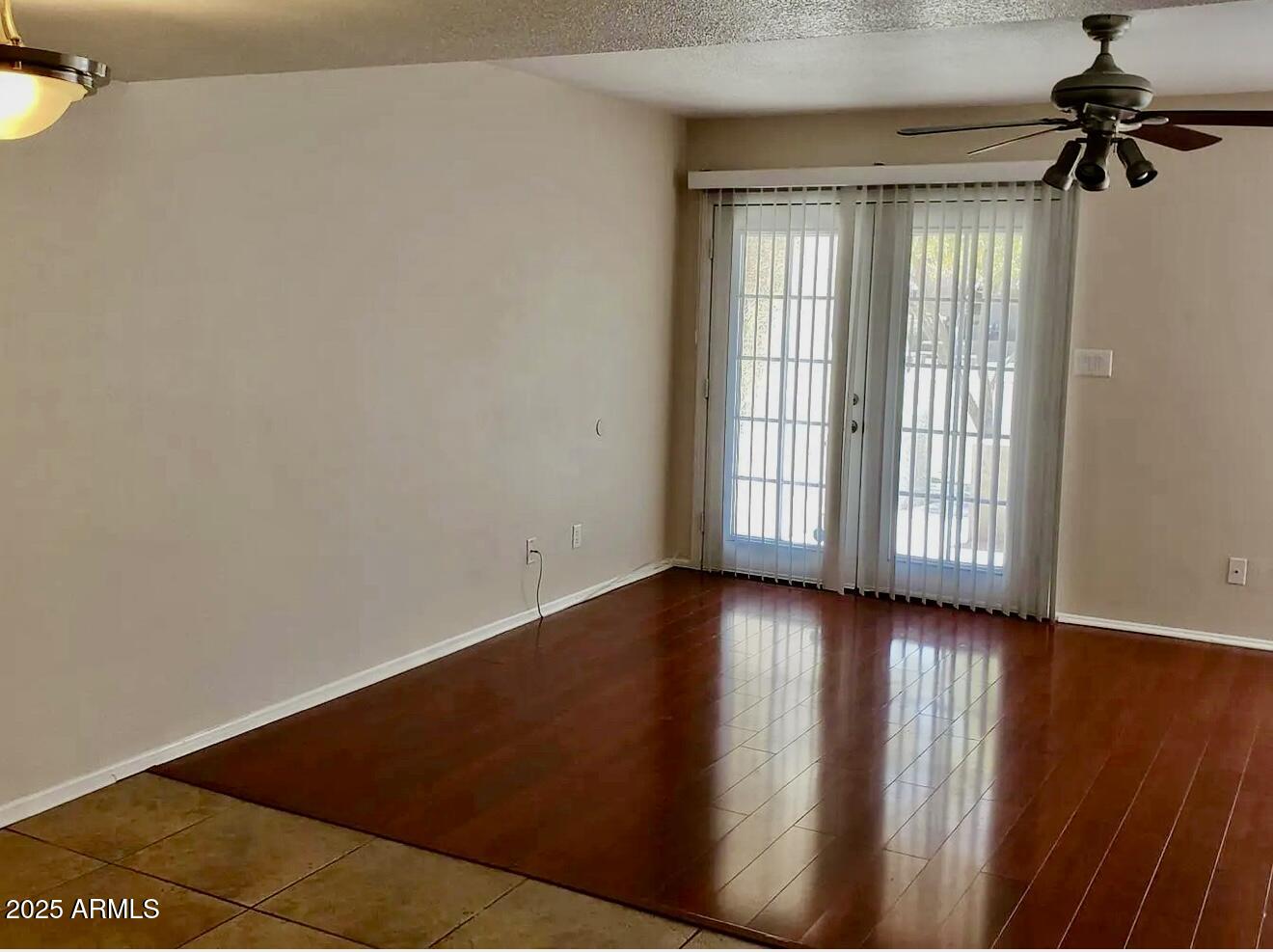 985 N GRANITE REEF Road 156