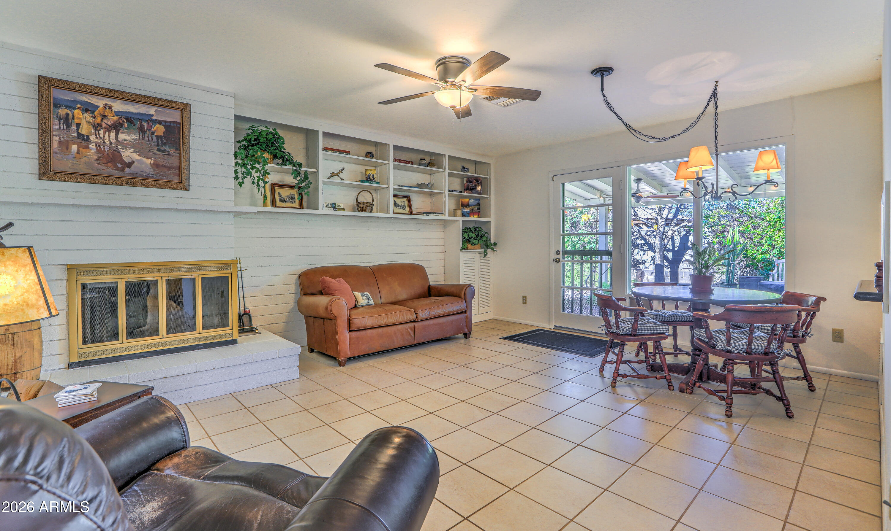 4222 E CALLE REDONDA --