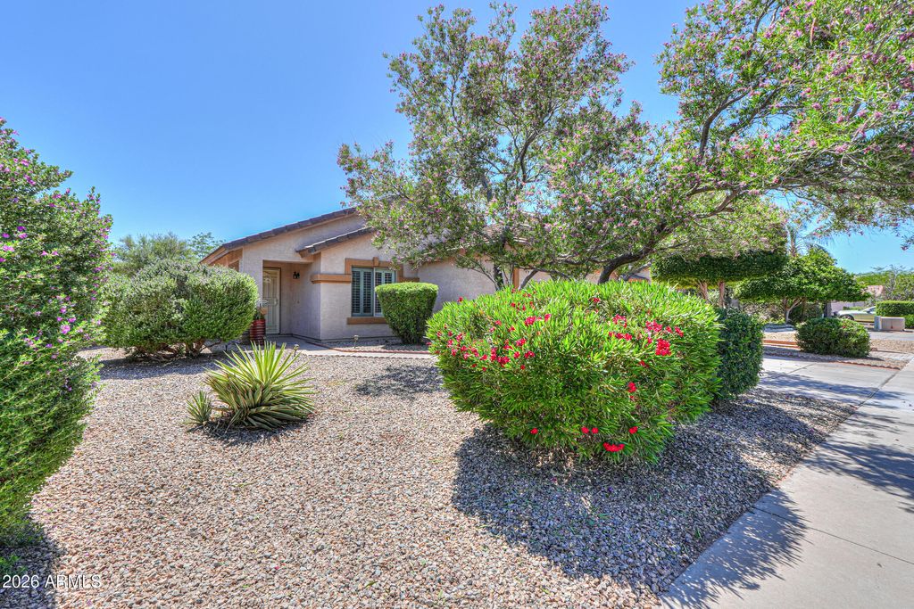 Photo of 1445 E 10th Place, Casa Grande, AZ 85122 (MLS # 7016567)