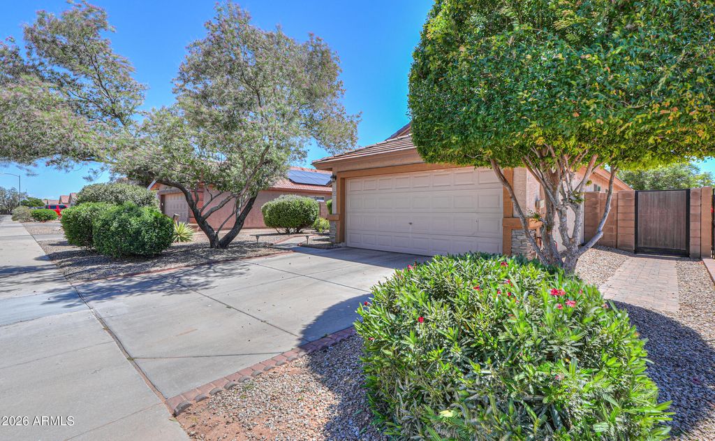Photo of 1445 E 10th Place, Casa Grande, AZ 85122 (MLS # 7016567)
