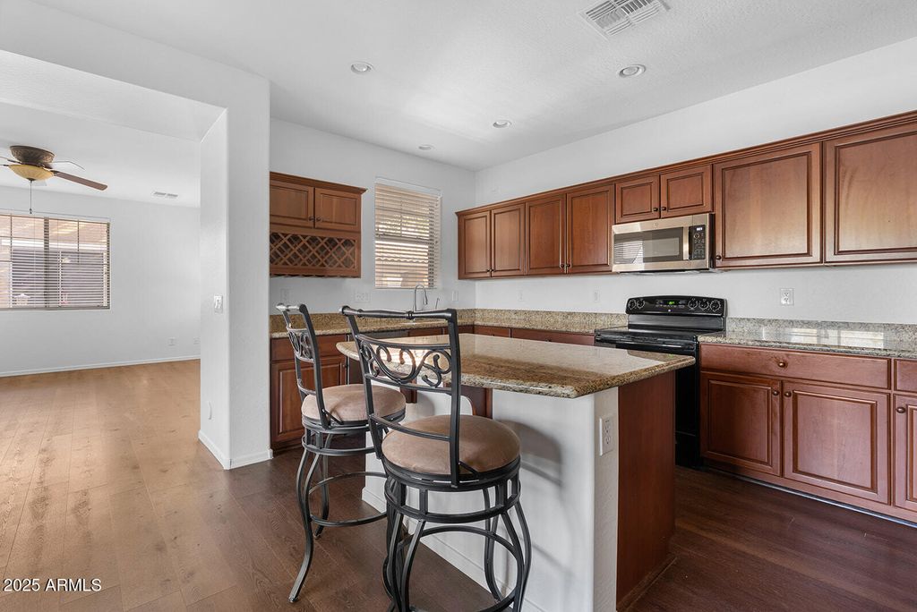 Photo of 2856 S Brett Street, Gilbert, AZ 85295 (MLS # 6918008)