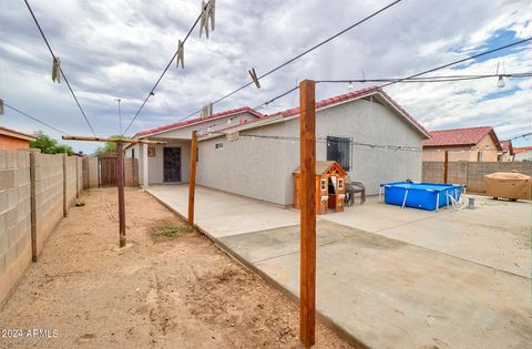 A home in Eloy